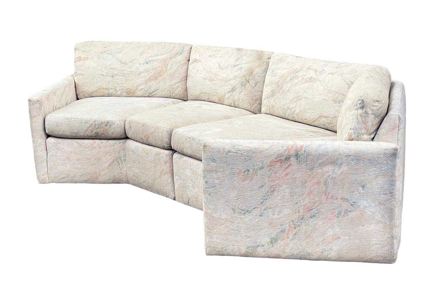 Mid-Century Modern Sofa sectionnel hexagonal incurvé moderne du milieu du siècle dernier d'après Harvey Probber en vente