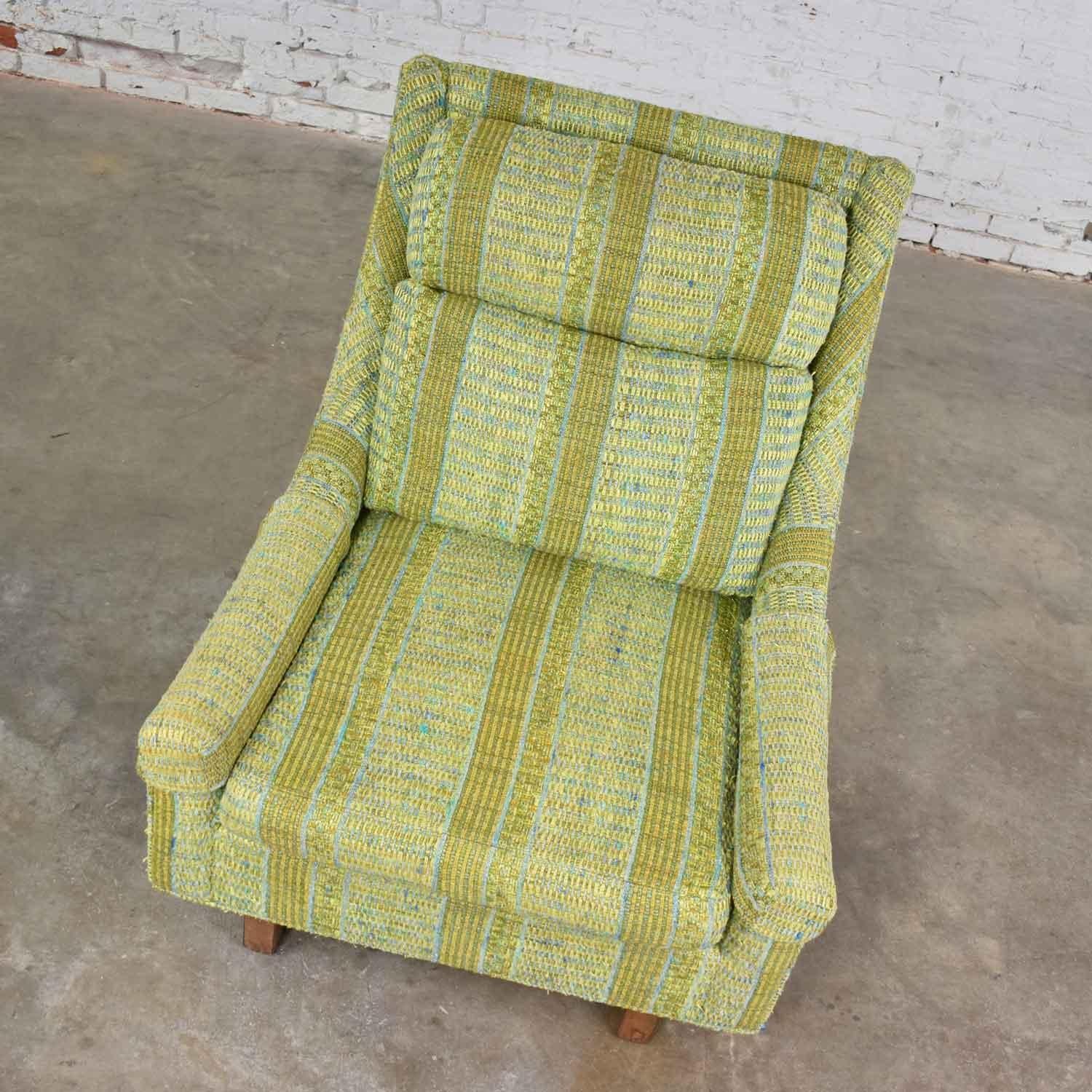 20th Century Vintage Mid-Century Modern High Back Lounge Chair by Flair Division of Bernhardt
