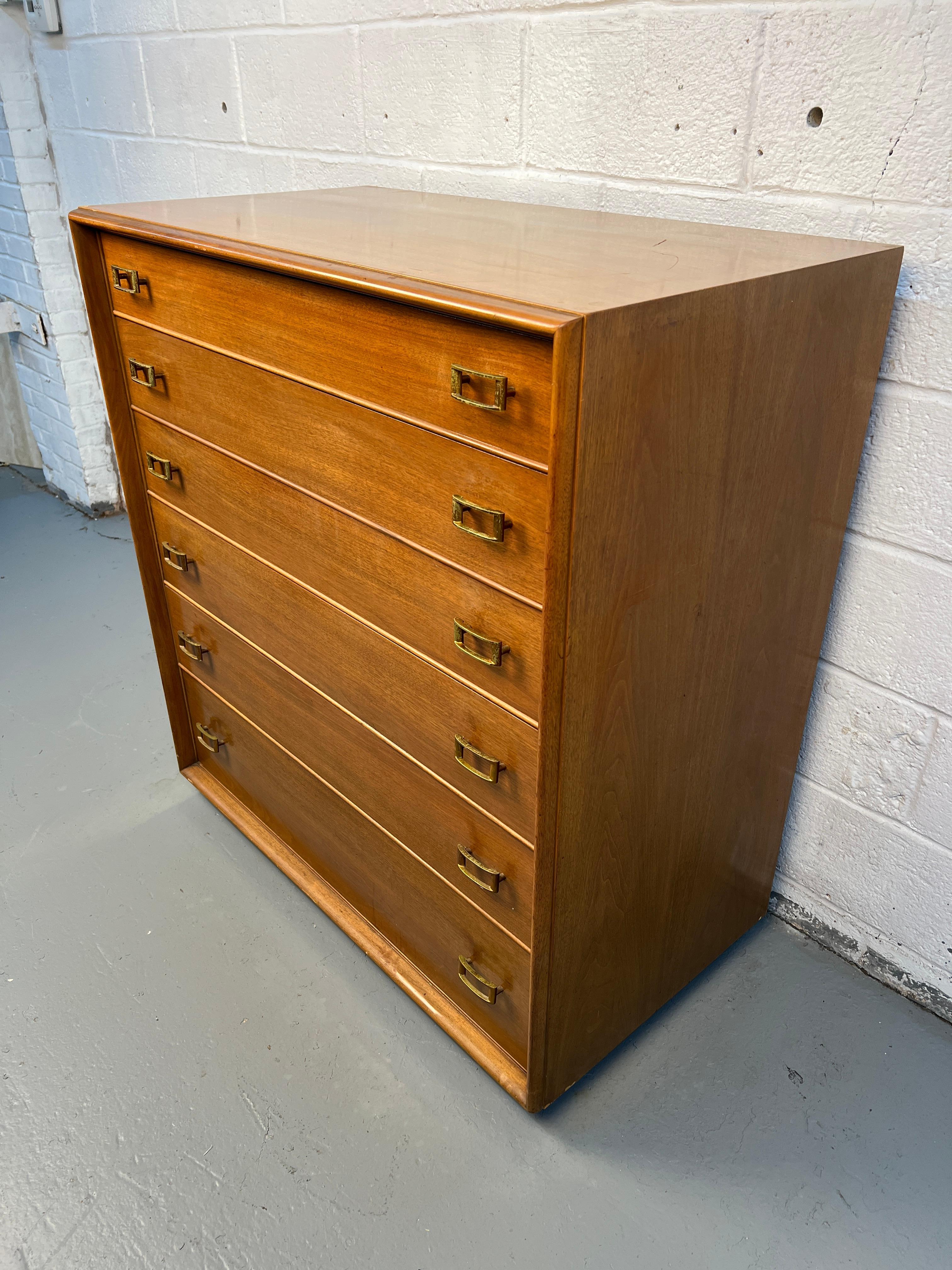 XX secolo Comò Highboy moderno di metà secolo vintage di Paul Frankl per John Stuart Inc. in vendita