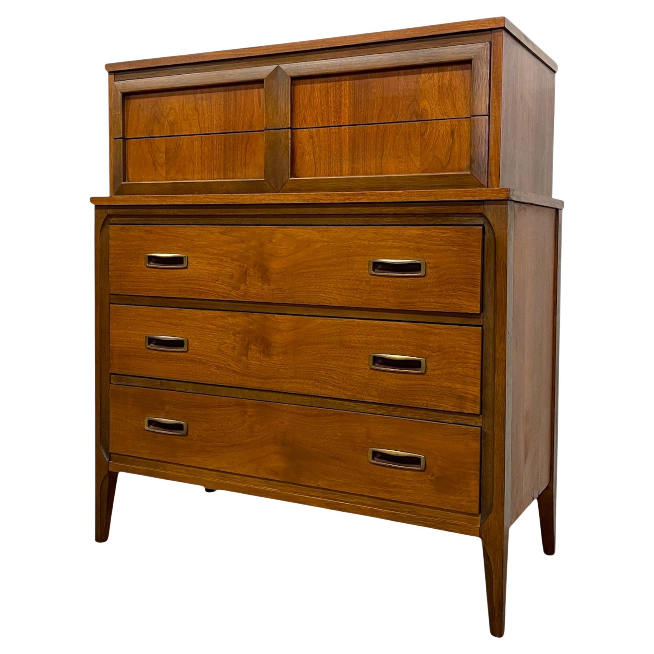 Vintage Mid-Century Modern Highboy Dresser with Sculpted Drawer Fronts