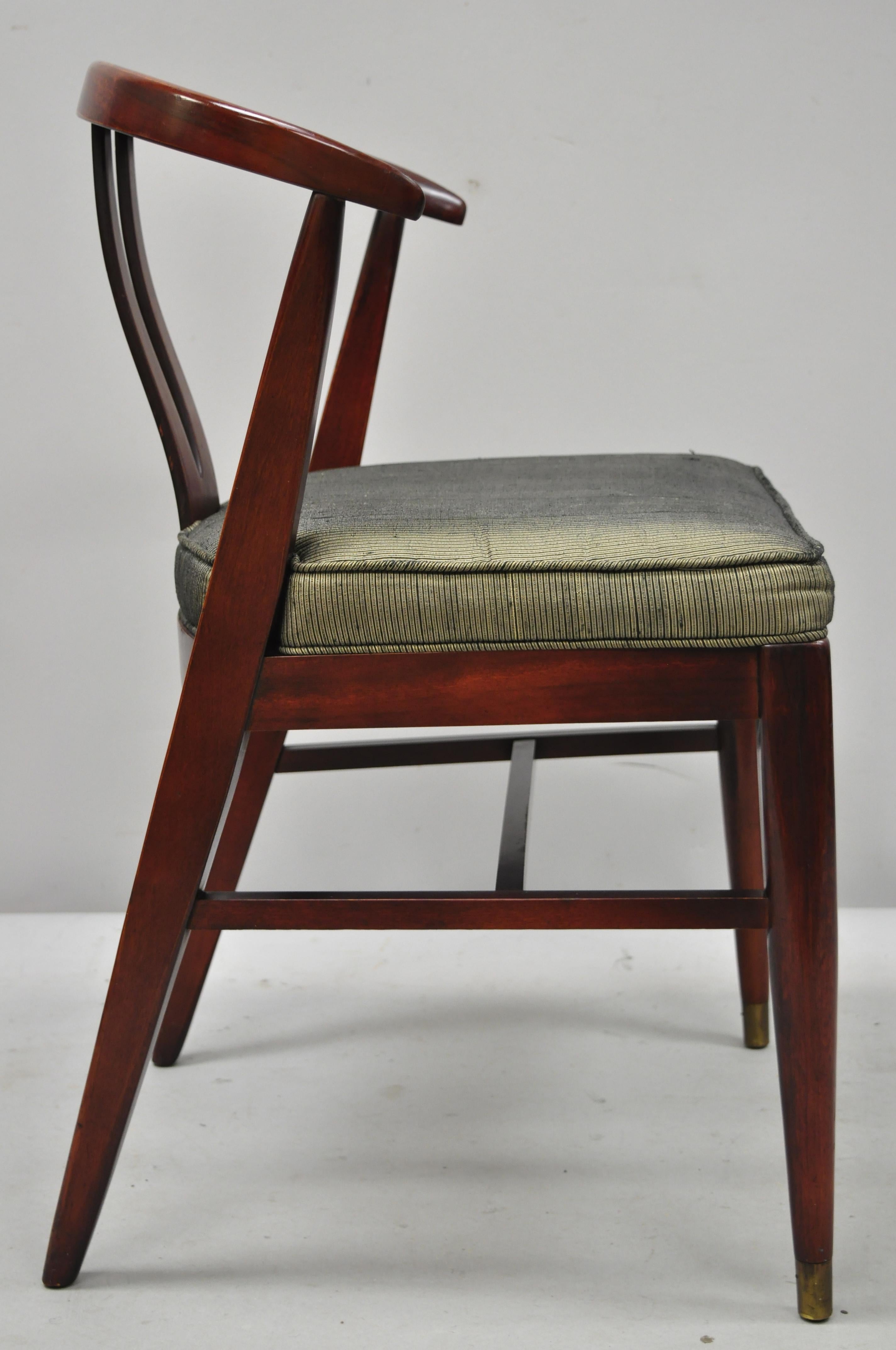Vintage Mid-Century Modern Horseshoe Curved Back Mahogany Dining Chair B en vente 5
