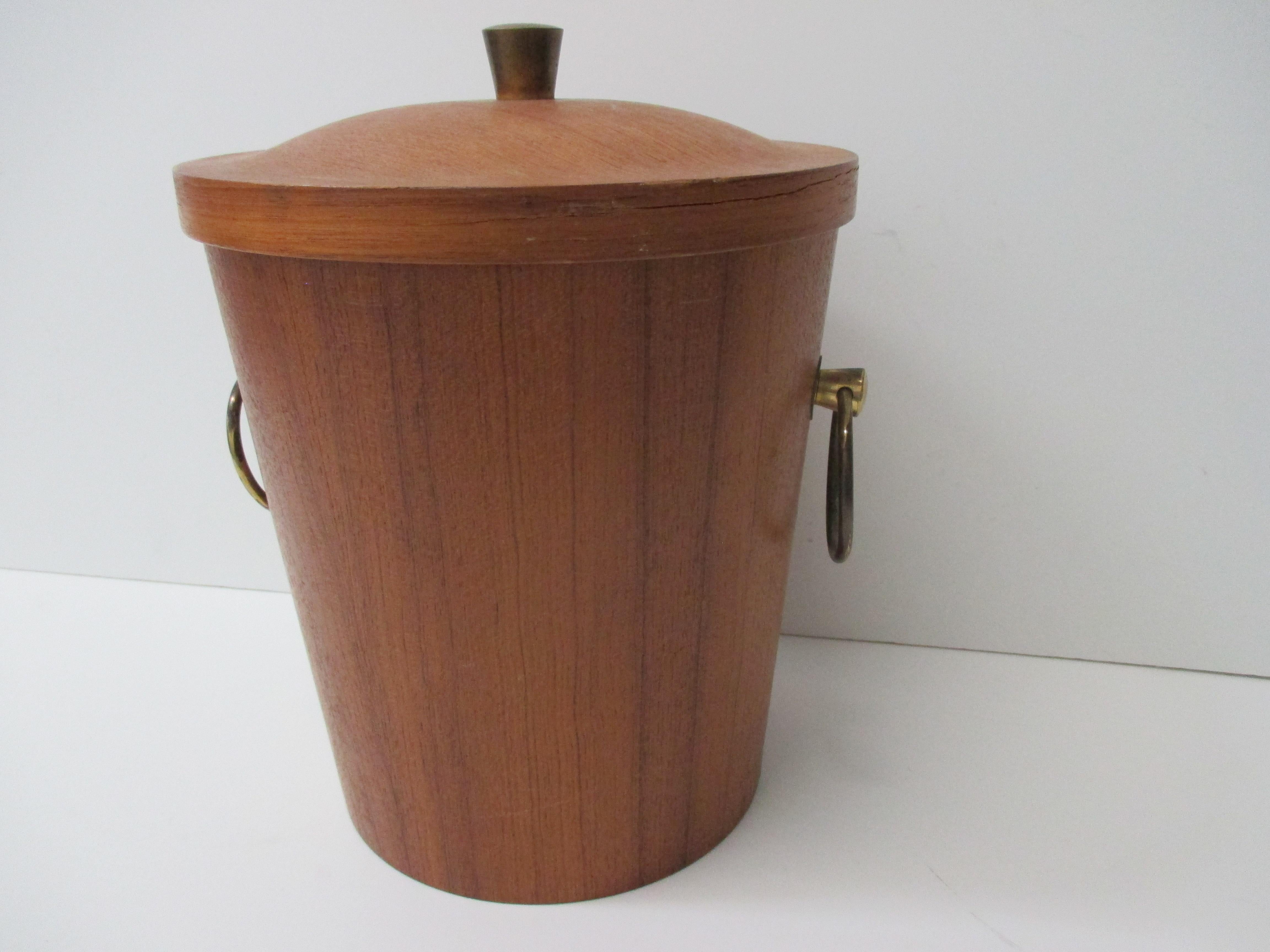 American Vintage Mid-Century Modern Ice Bucket with Round Brass Handles