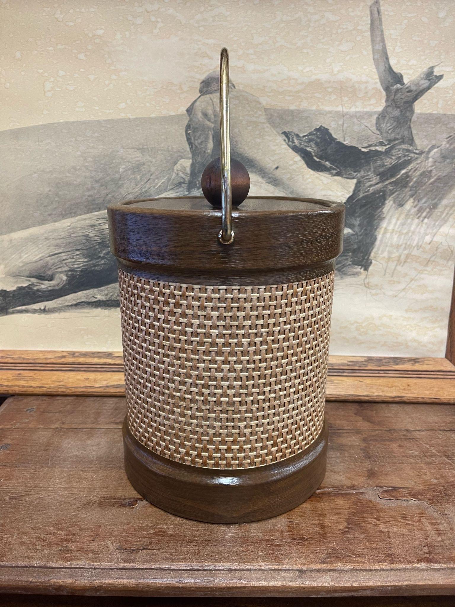 Vintage Mid Century Modern Ice Holder With Rattan and Walnut Toned Wood Accent. In Good Condition For Sale In Seattle, WA