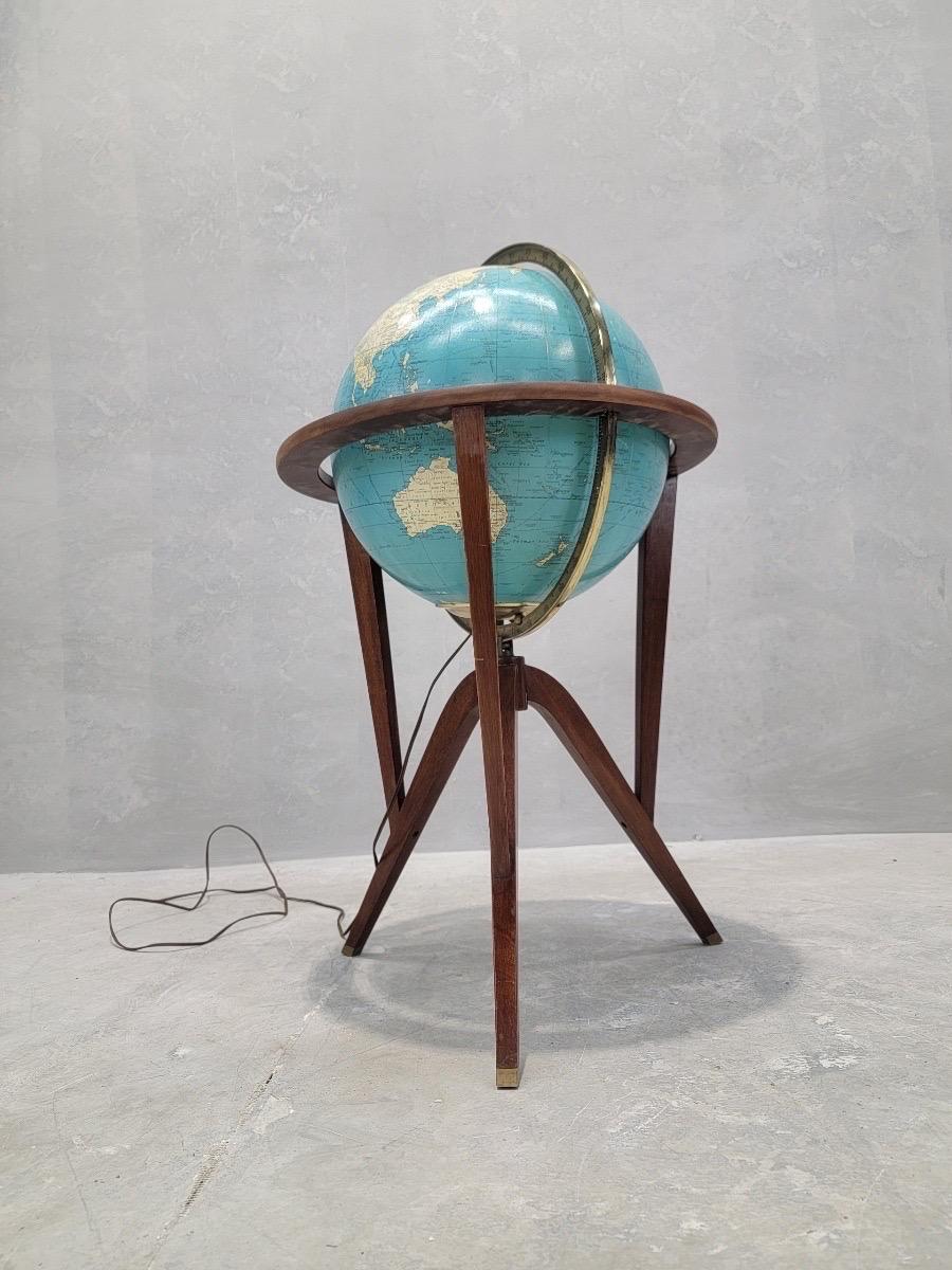 20th Century Vintage Mid Century Modern Illuminated Globe on Mahogany Stand By Edward Wormley For Sale