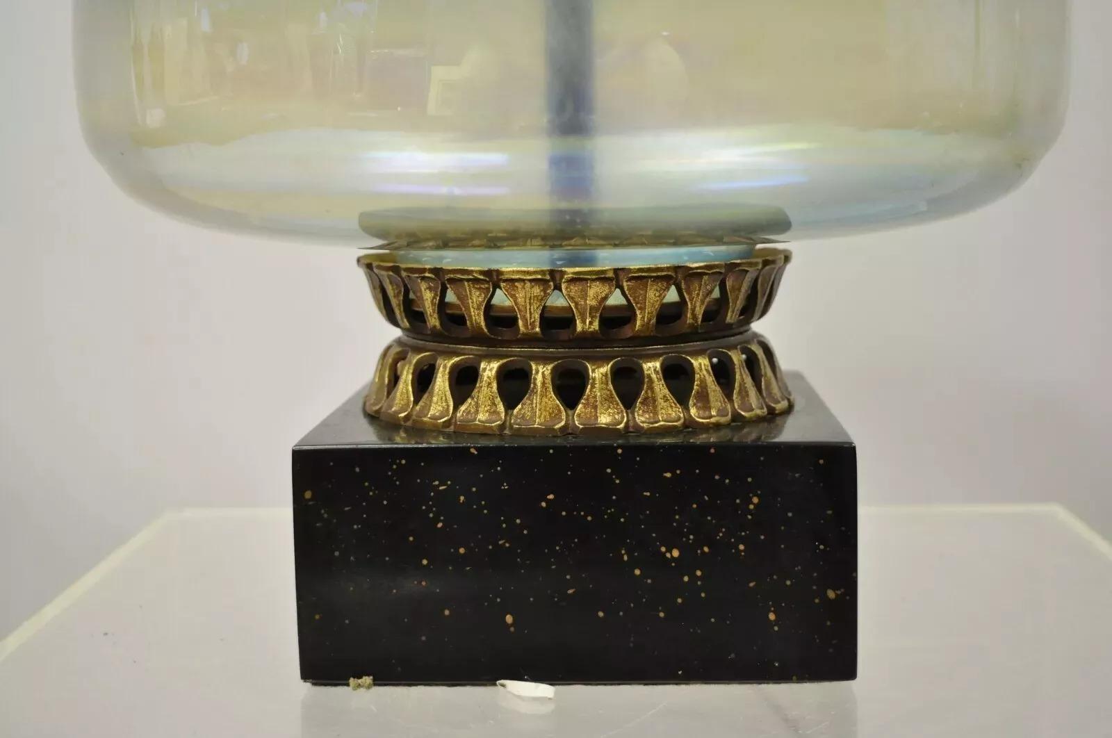 Vintage Mid Century Modern Italian Iridescent Blue Art Glass Tall Table Lamp In Good Condition For Sale In Philadelphia, PA