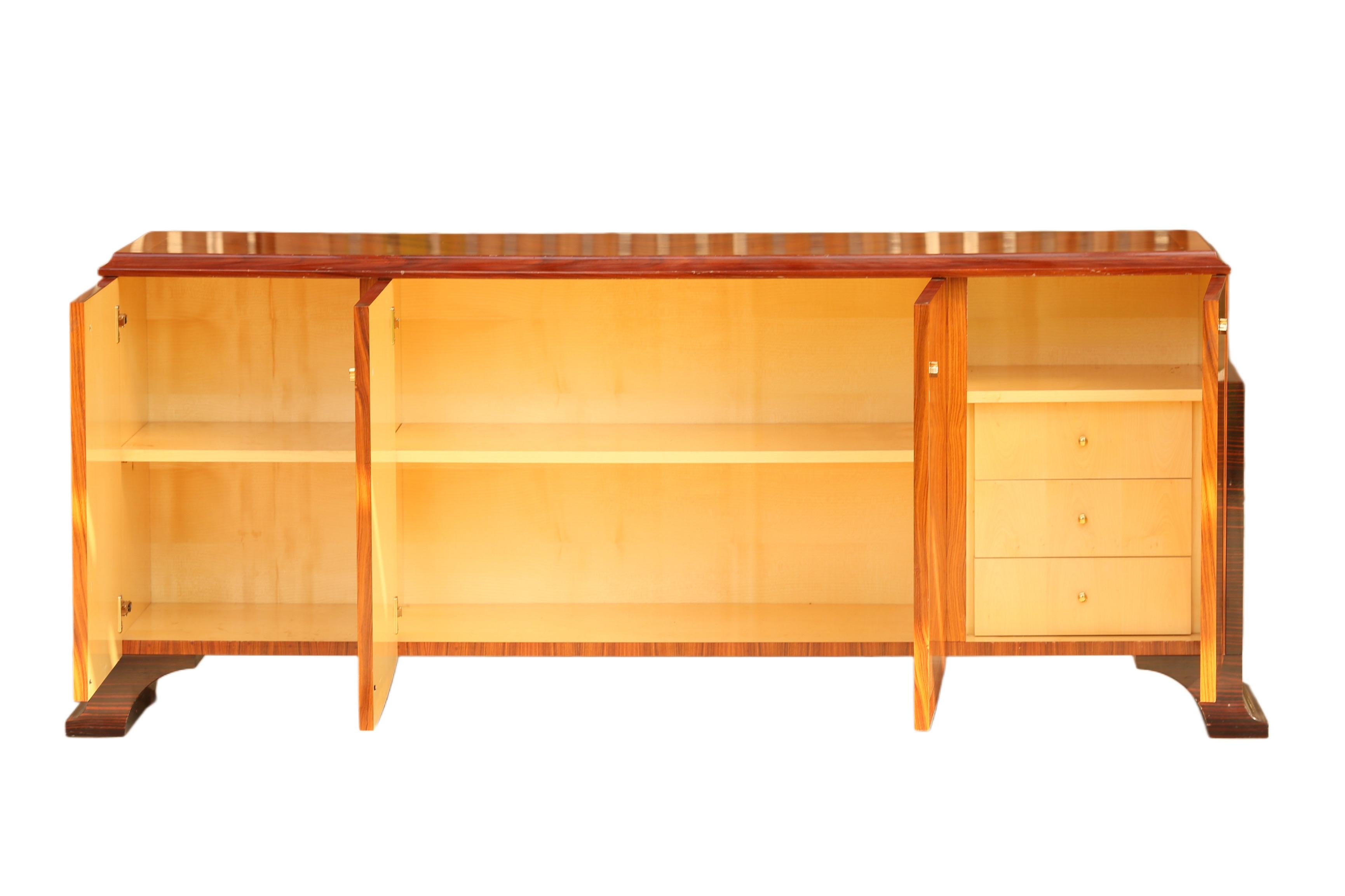 Varnished Vintage Mid-Century Modern Italian Macassar Ebony Sideboard For Sale