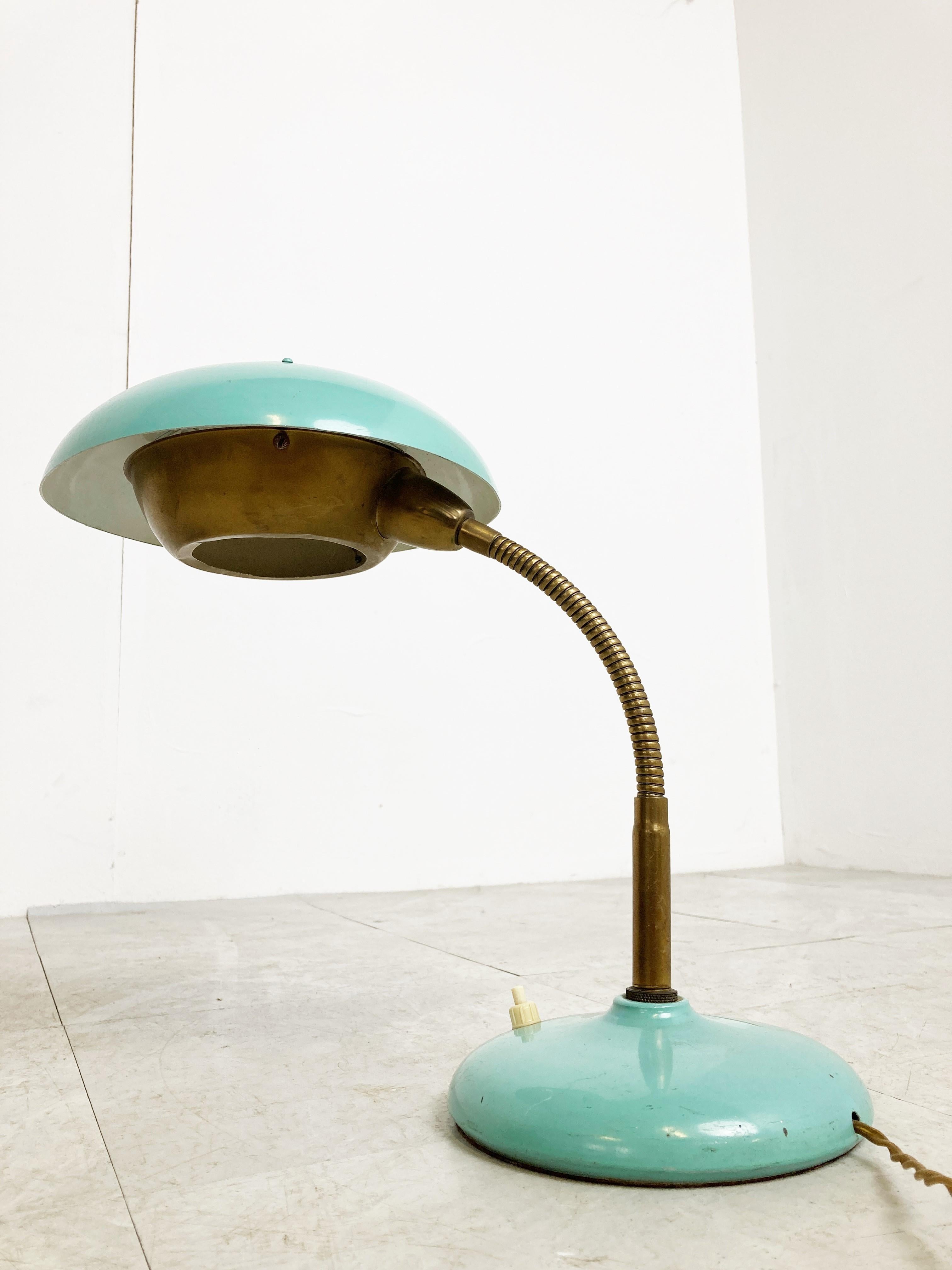 Vintage Mid-Century Modern Italian Table Lamp, 1960s 4