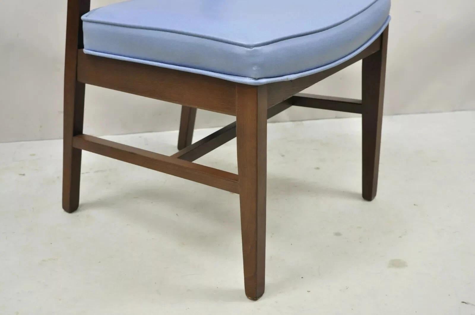 XX secolo Sedia da pranzo scolpita blu in stile Jens Risom, vintage, metà secolo, Set di 6 in vendita