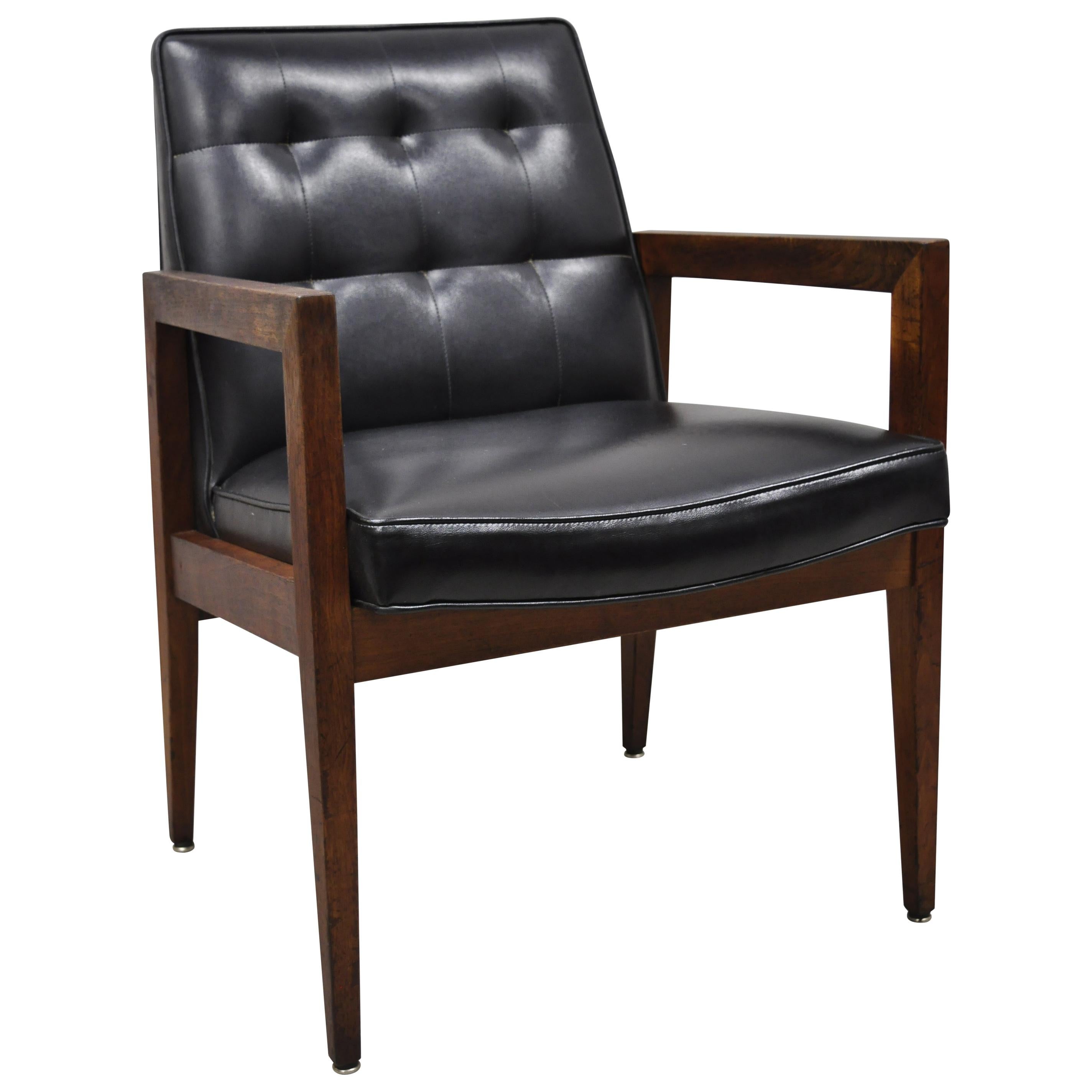 Vintage Mid-Century Modern Jens Risom Style Walnut Black Vinyl Lounge Armchair