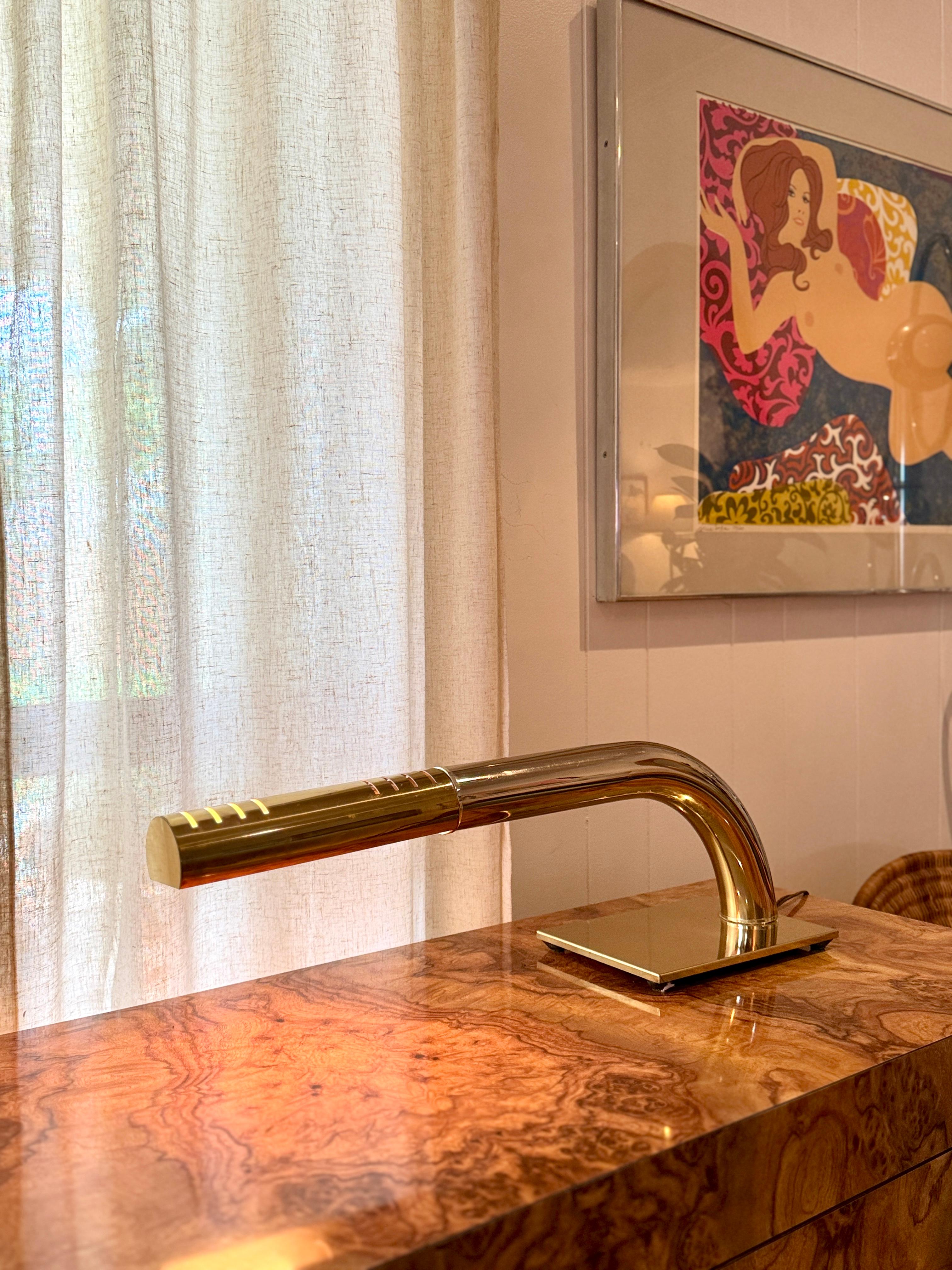 Vintage mid century modern Jim Bindman tubular brass touch lamp For Sale 3