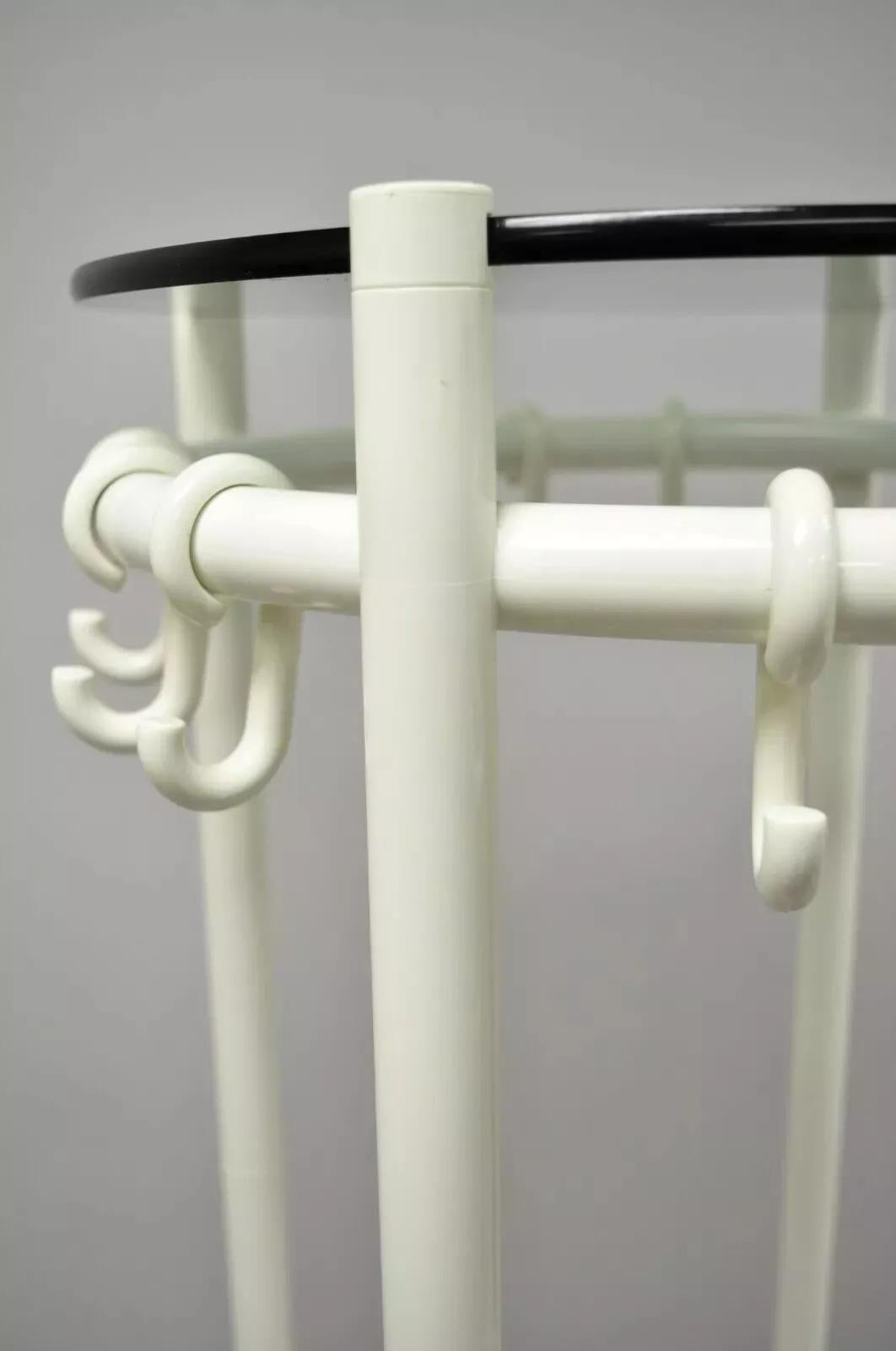 Vintage Mid Century Modern Joe Colombo Style Coat Tree Hook Rack Umbrella Stand In Good Condition For Sale In Philadelphia, PA