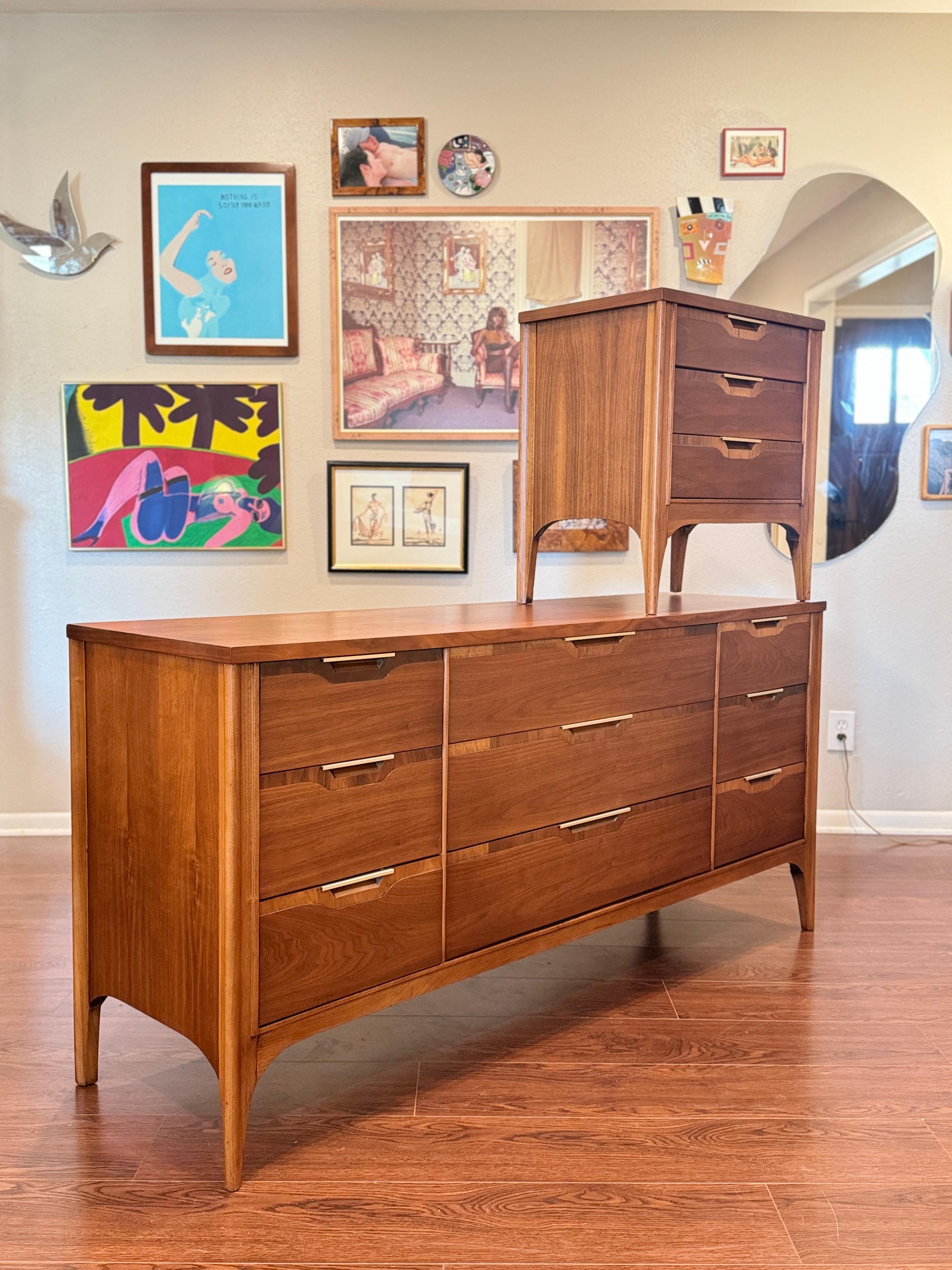 Vintage mid century modern Kent Coffey lowboy dresser “impact” collection 1960d 6