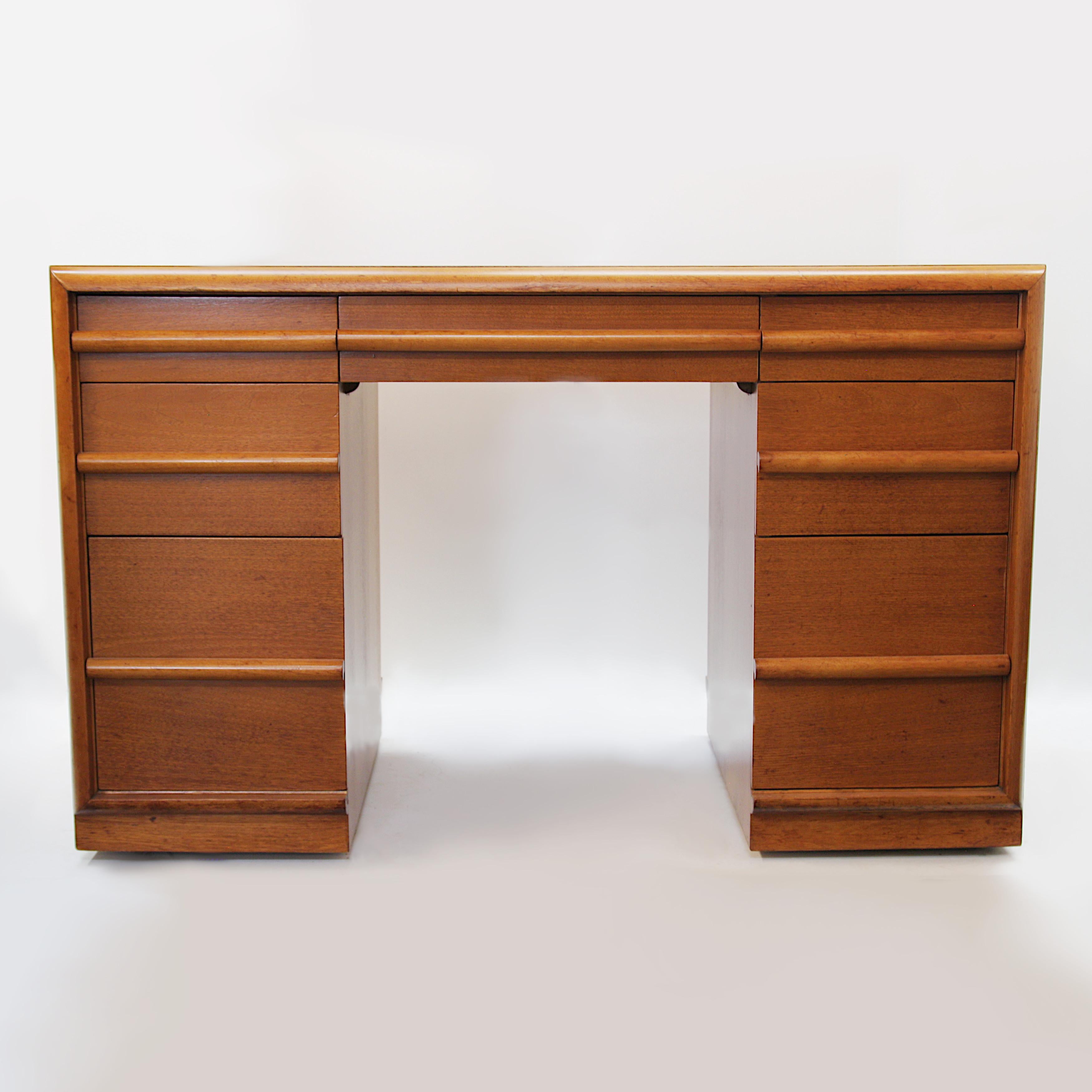 Vintage Mid-Century Modern Knee-Hole Writing Desk by T.H. Robsjohn-Gibbing In Good Condition In Lafayette, IN