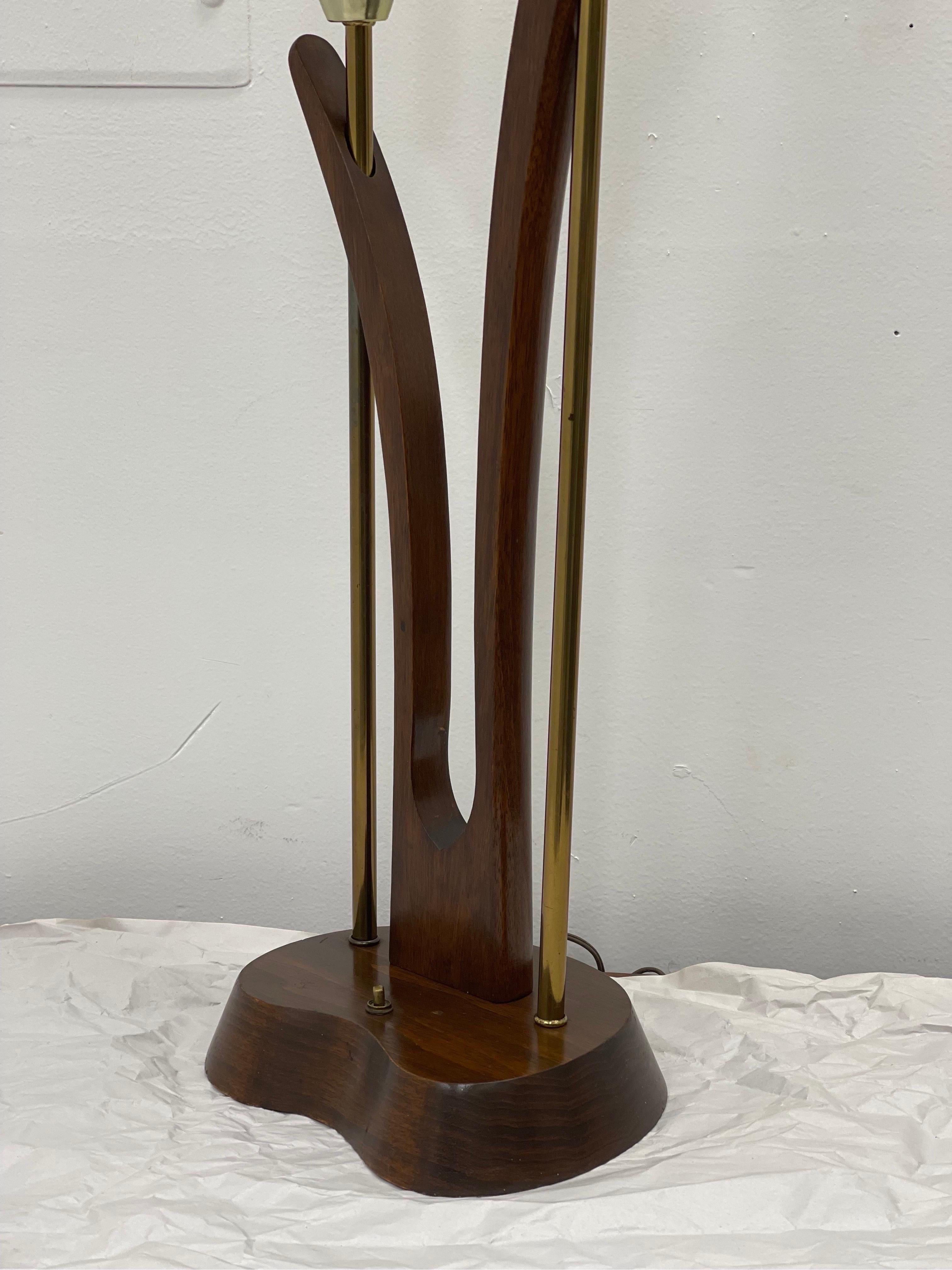 Vintage Mid-Century Modern Lamp In Good Condition In Seattle, WA