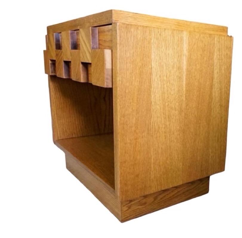 Late 20th Century Vintage Mid-Century Modern Lane Brutalist End Table Set. Dovetail Drawers For Sale
