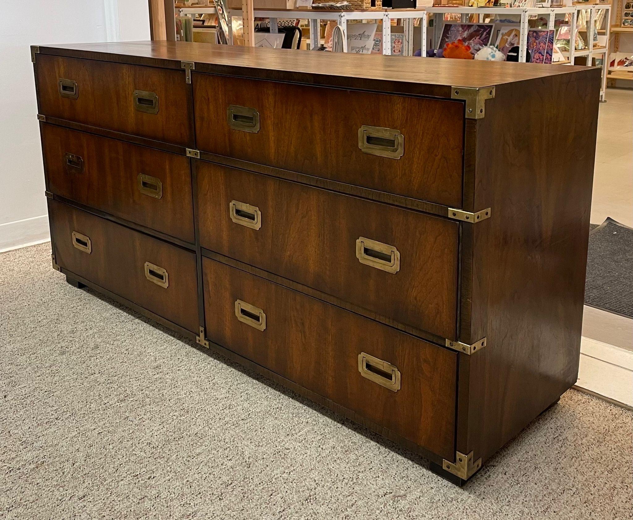 Vintage Mid Century Modern Lane Campaign 6 Drawer Dresser In Good Condition For Sale In Seattle, WA