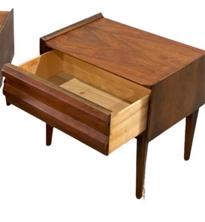 Vintage Mid-Century Modern Lane Dresser and Endtable Set 5