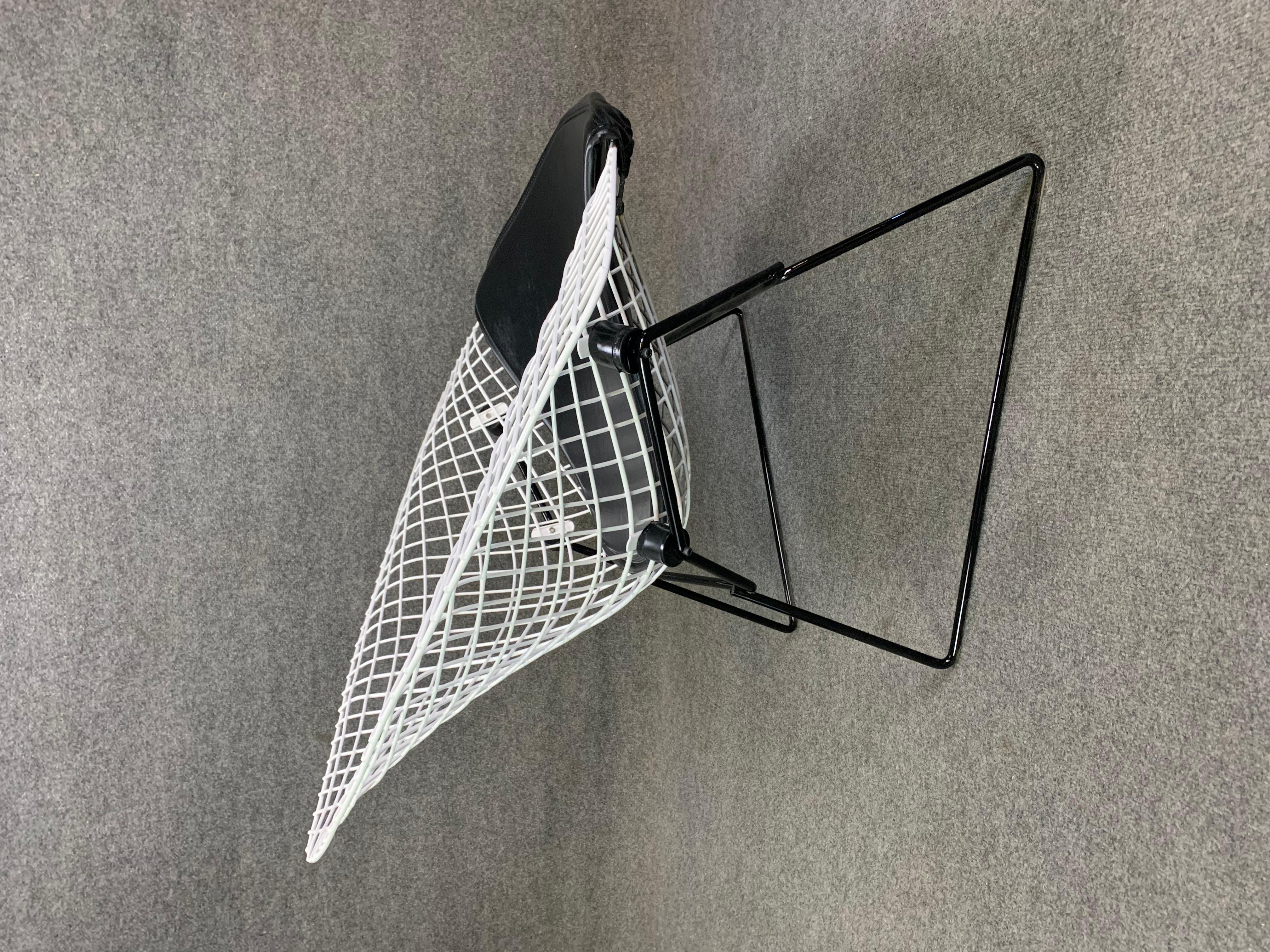 Metal Vintage Mid-Century Modern Large Diamond Chair by Harry Bertoia for Knoll