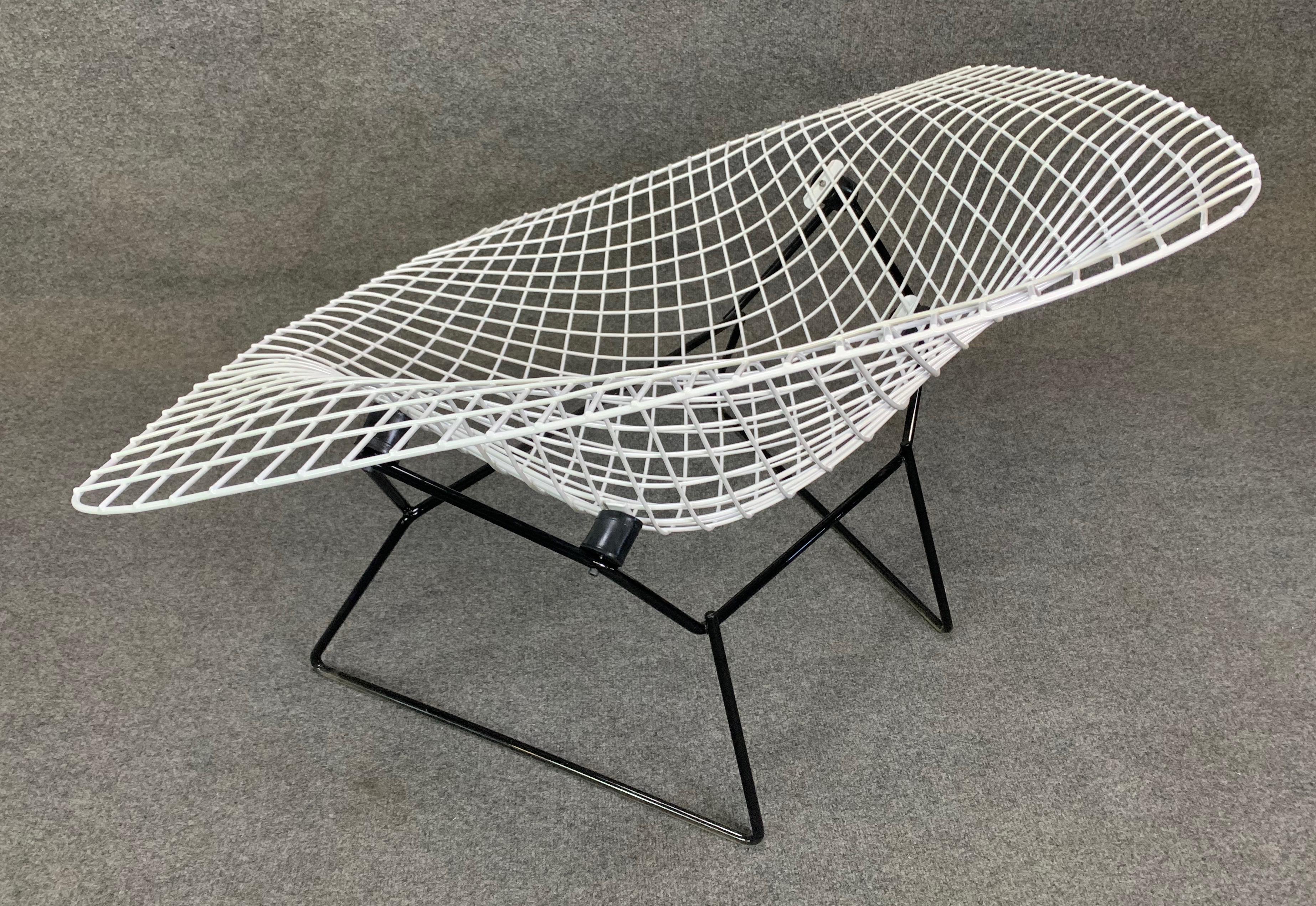 Vintage Mid-Century Modern Large Diamond Chair by Harry Bertoia for Knoll For Sale 2