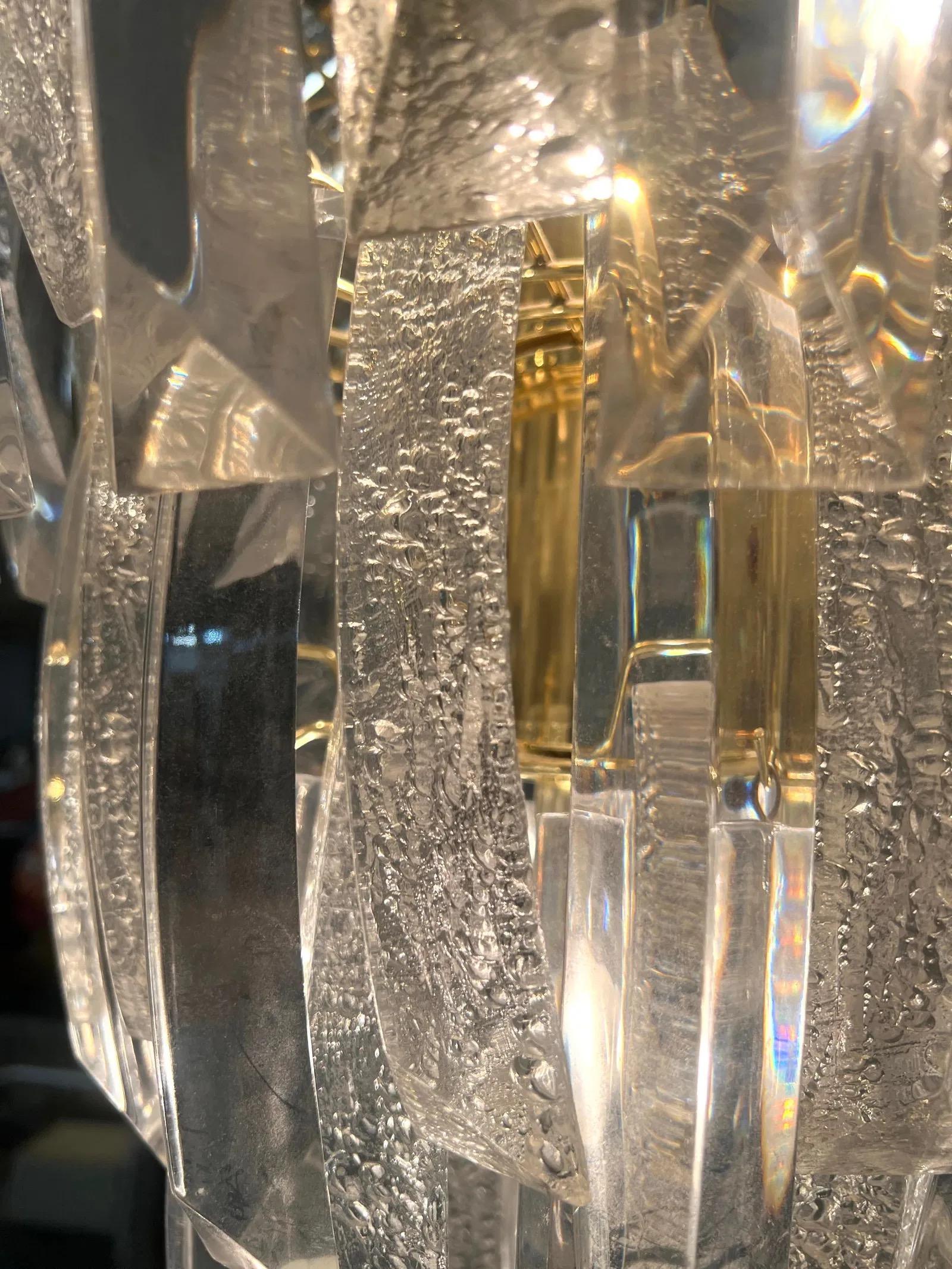 Late 20th Century Vintage Mid Century Modern Large Three-Tier Lucite Chandelier For Sale