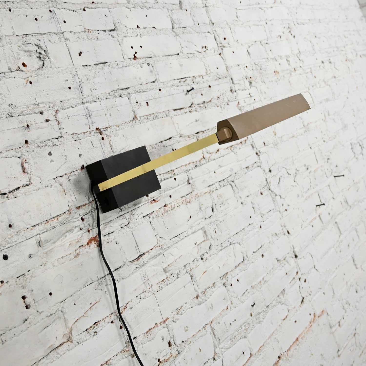 Lámpara de pared de sobremesa de alta intensidad Lightolier Baton, vintage y moderna de mediados de siglo en venta 8
