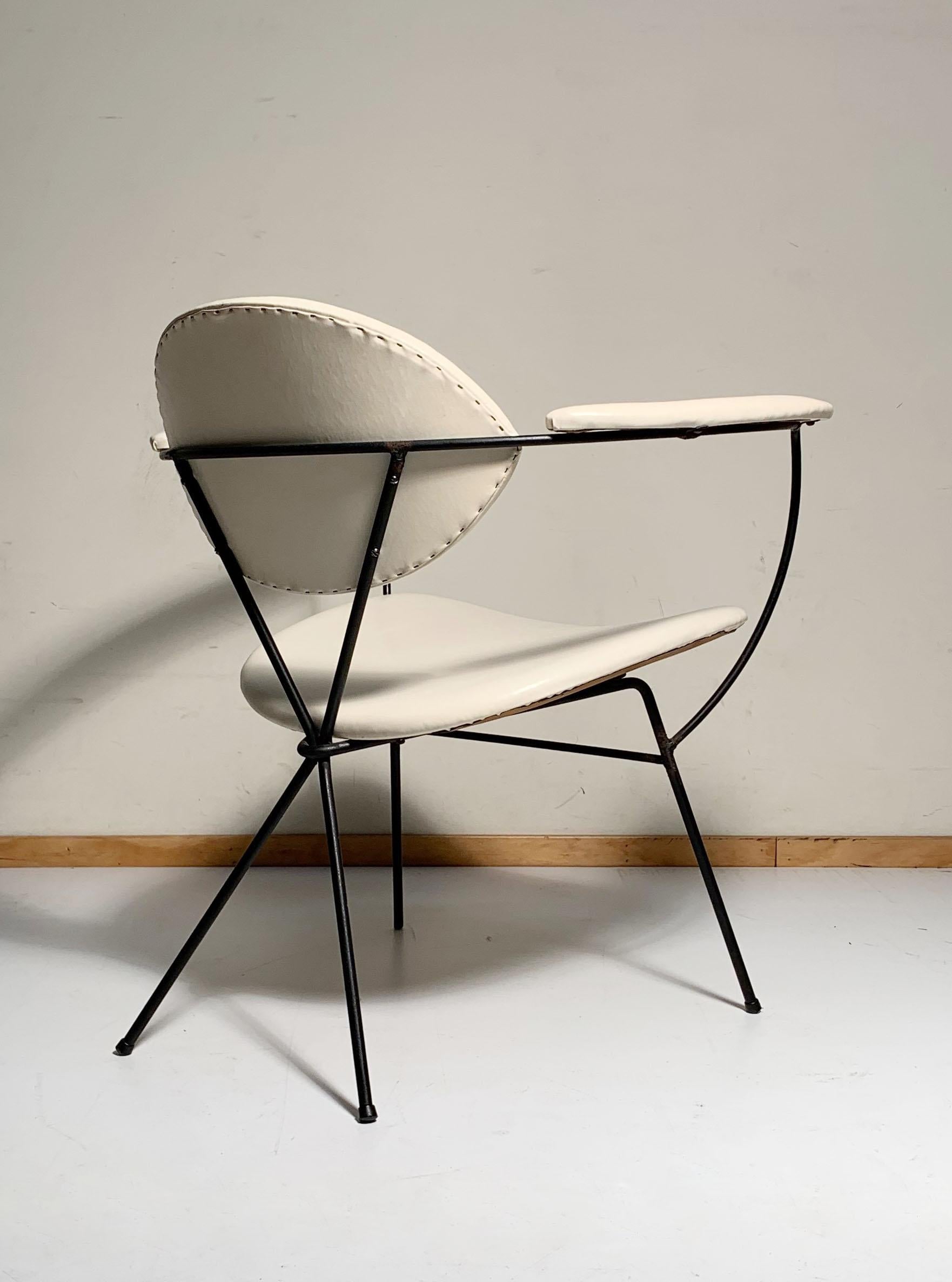 Vintage Mid-Century Modern Lounge Chair by Joseph Cicchelli for Reilly Wolf In Good Condition For Sale In Chicago, IL