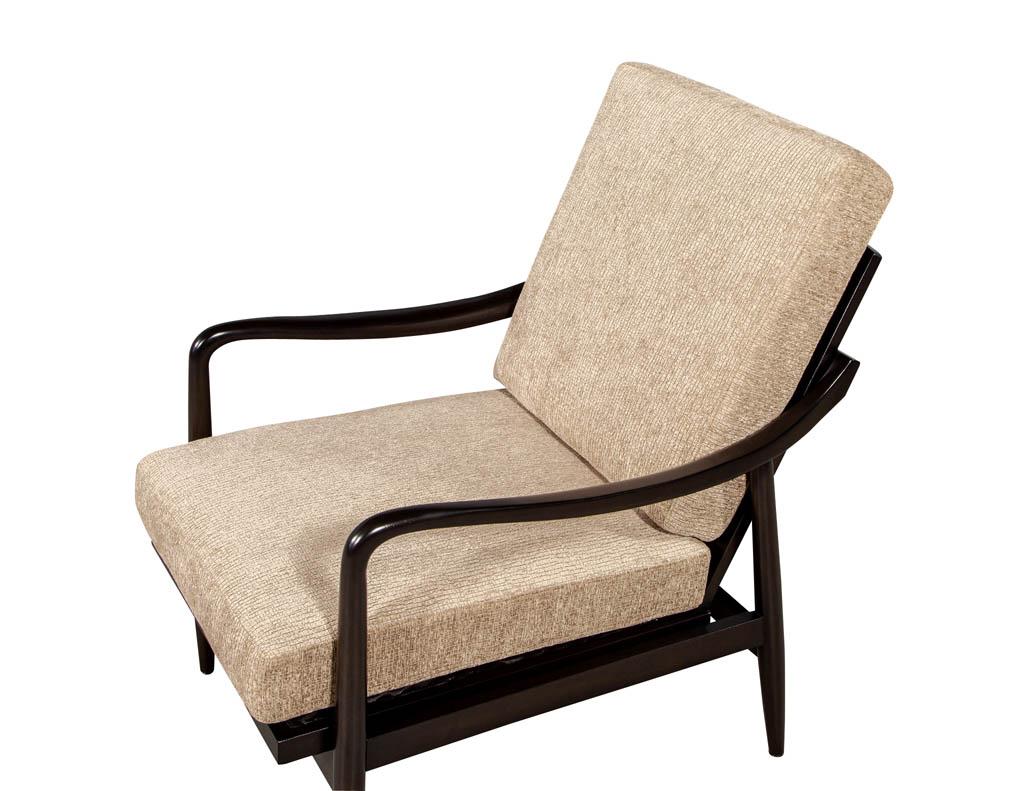 Moderner Vintage-Loungesessel aus der Jahrhundertmitte im Angebot 5