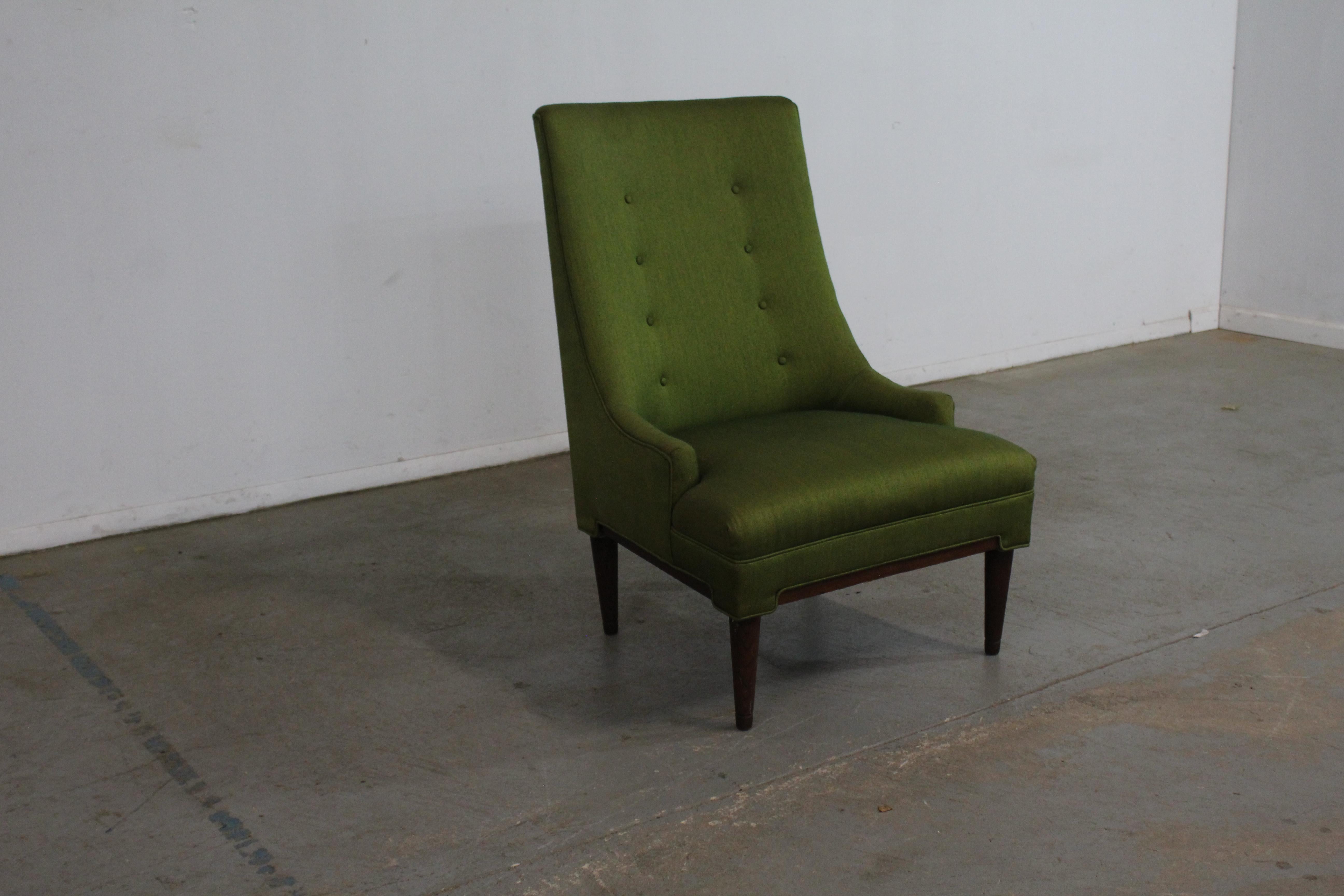 Vintage Mid-Century Modern Low Profile Arm/Accent Chair For Sale 7