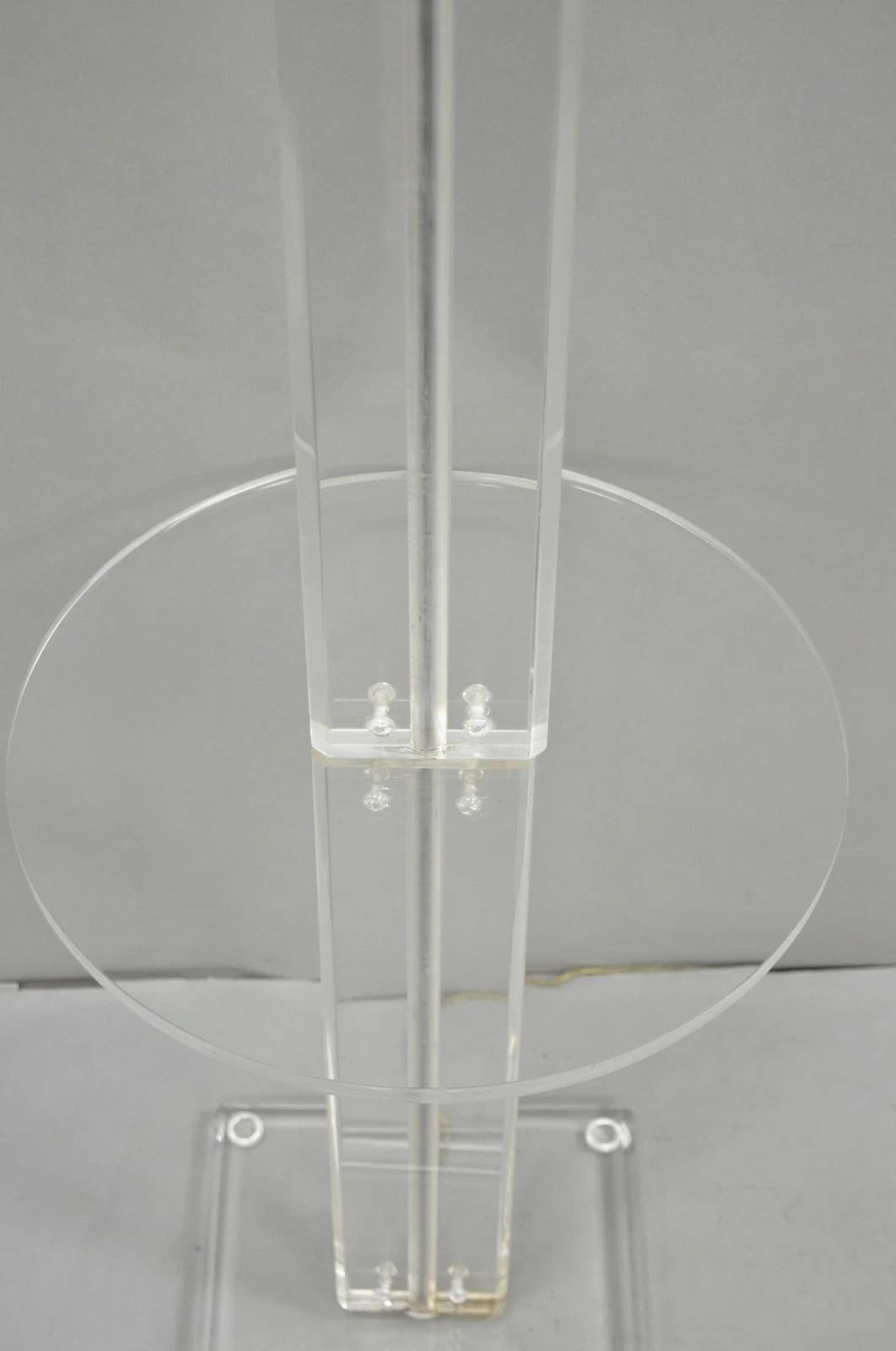 Vintage Mid Century Modern Lucite Acrylic Skyscraper Side Table Floor Lamp In Good Condition For Sale In Philadelphia, PA