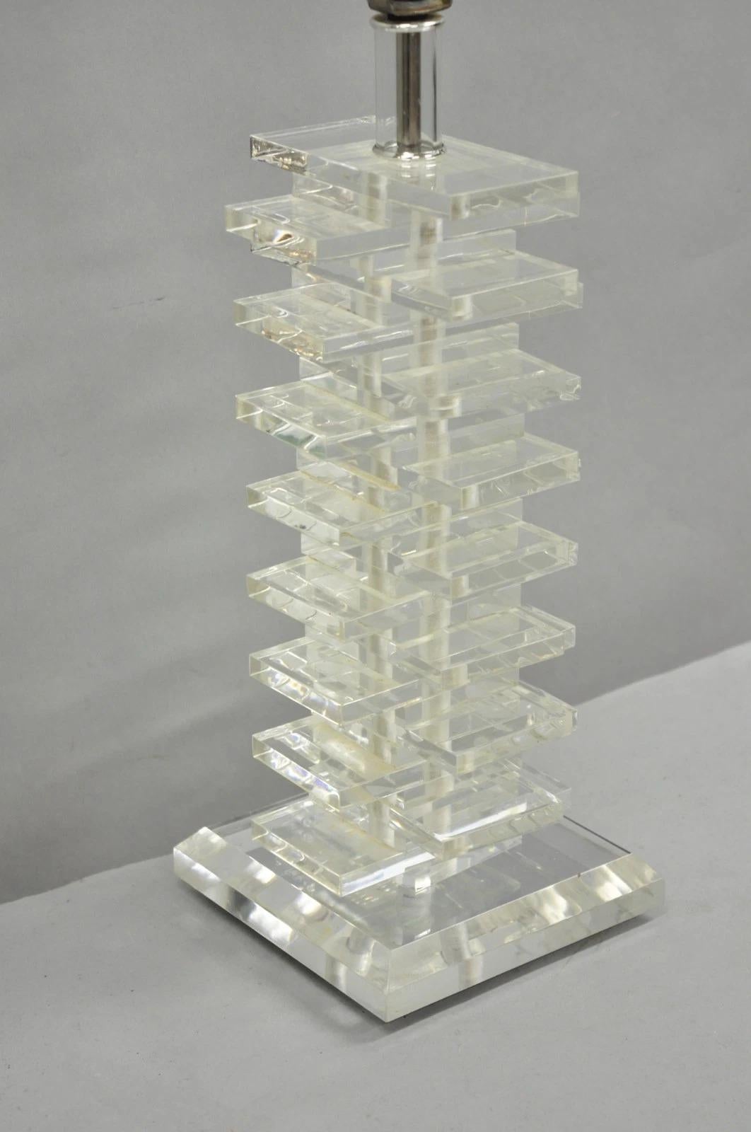 Vintage Mid Century Modern Lucite Acrylic Stacked Skyscraper Table Lamp For Sale 3