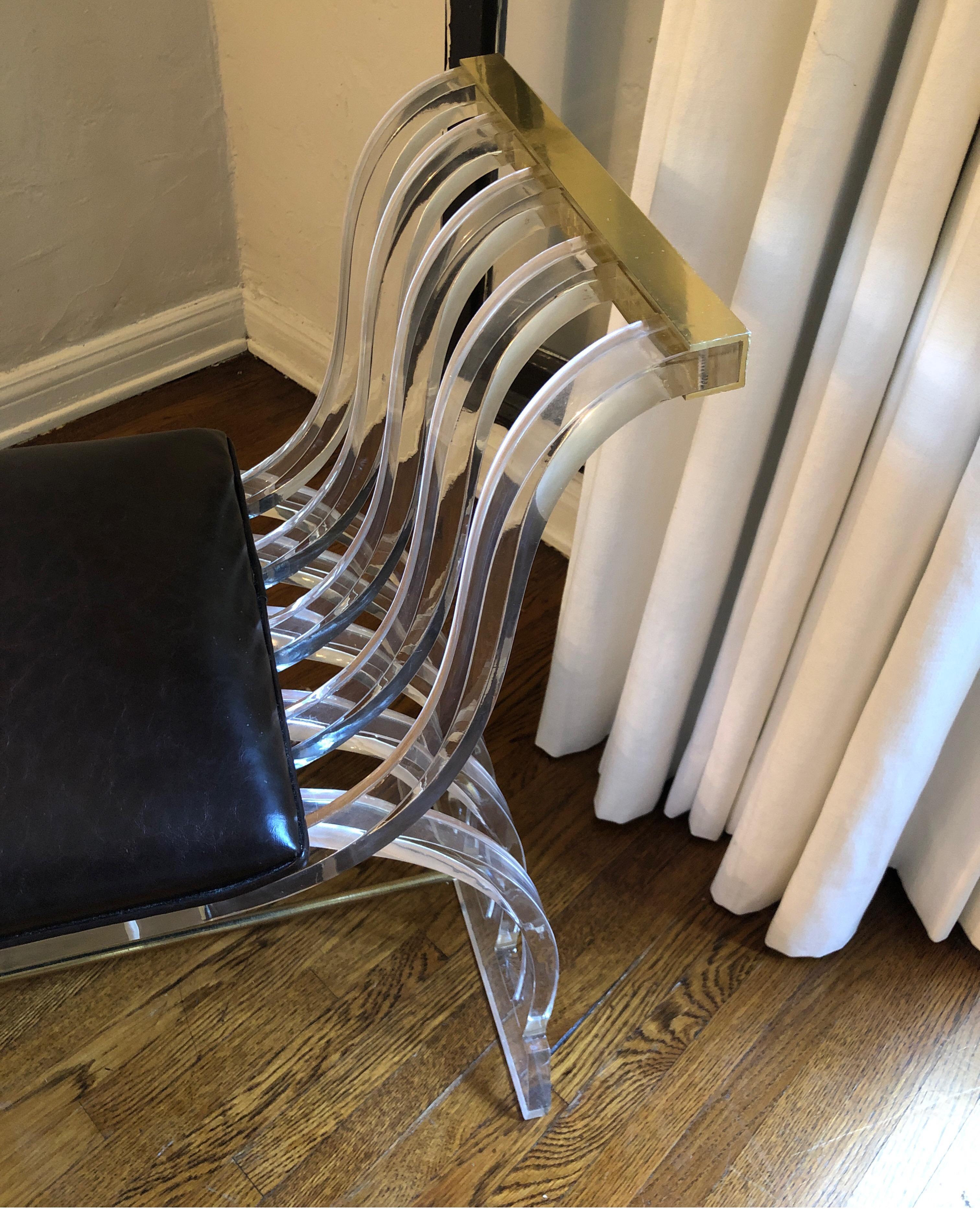 Vintage Mid-Century Modern Lucite and Leather Bench  In Good Condition In Los Angeles, CA