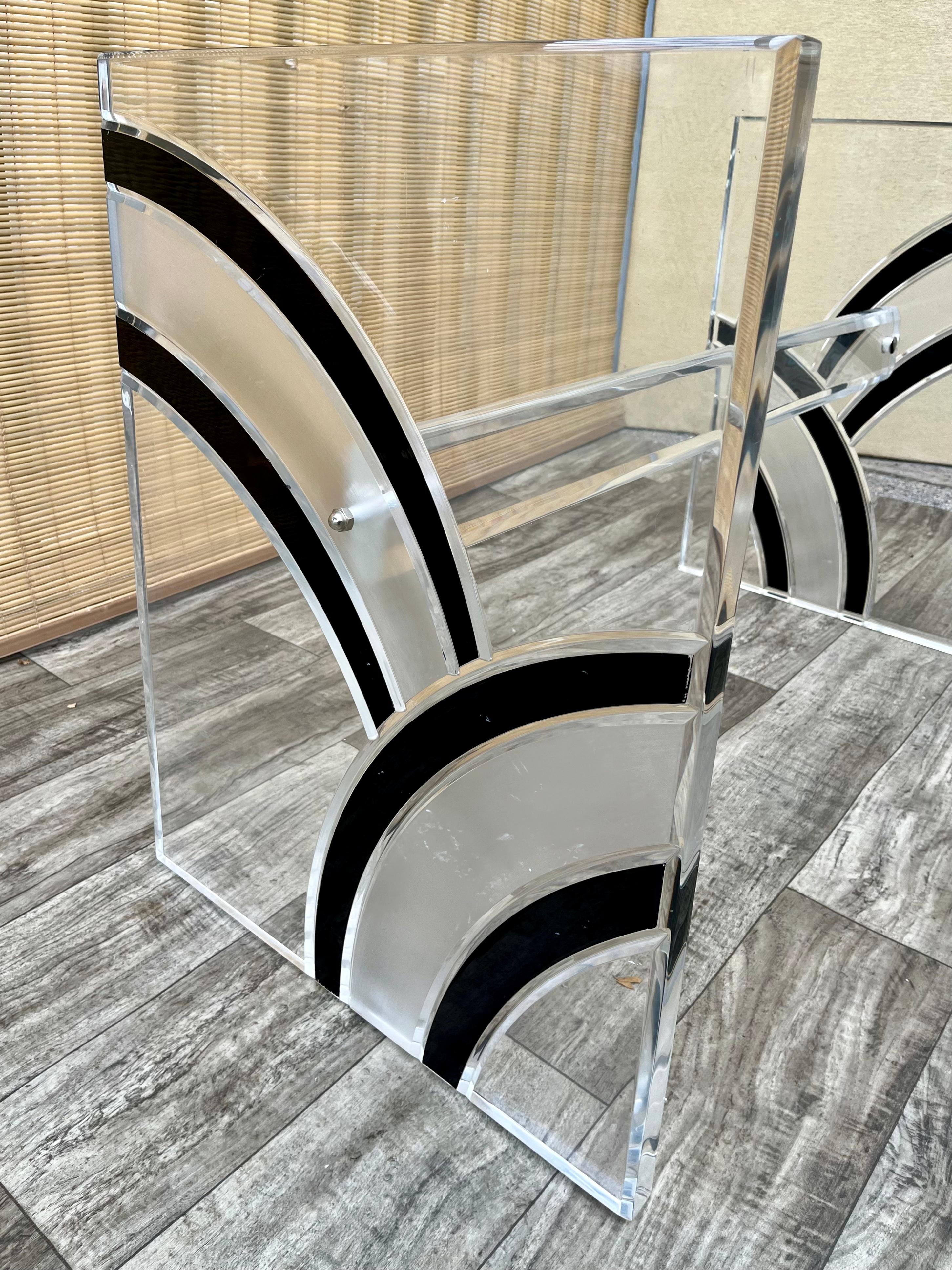 Table de salle à manger Vintage Mid Century Modern Lucite base. Vers 1970. en vente 1
