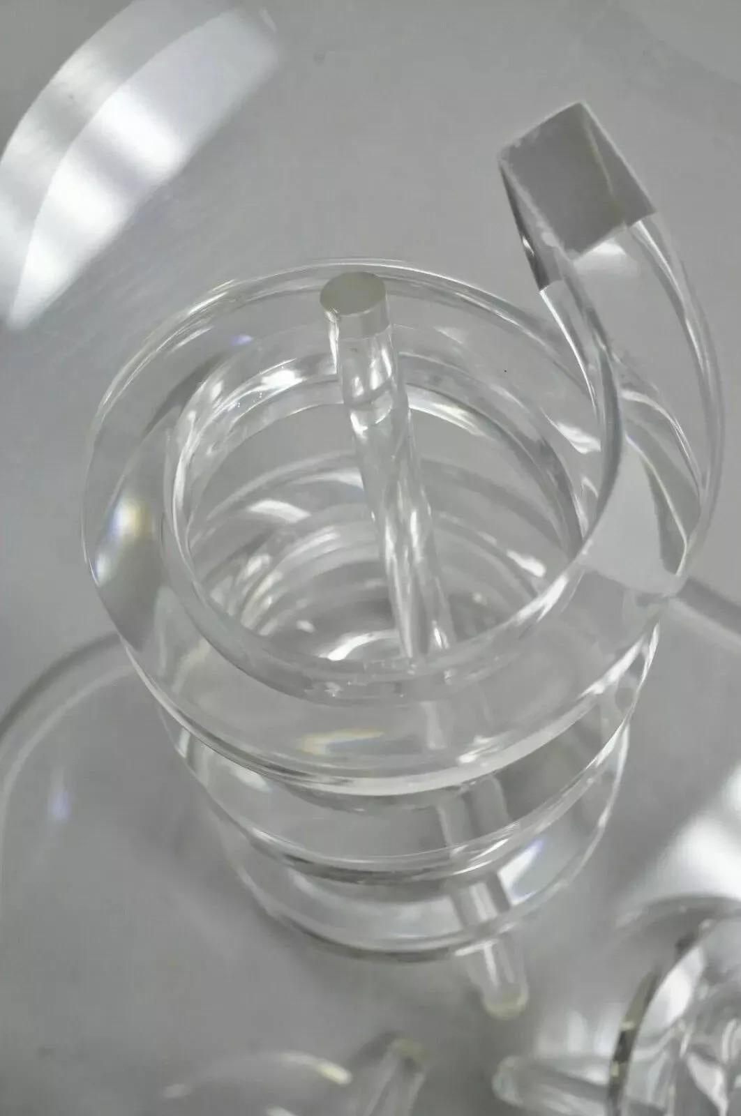Vintage Mid Century Modern Lucite Spiral Coil Curly Cue Side Table Coffee Table For Sale 5