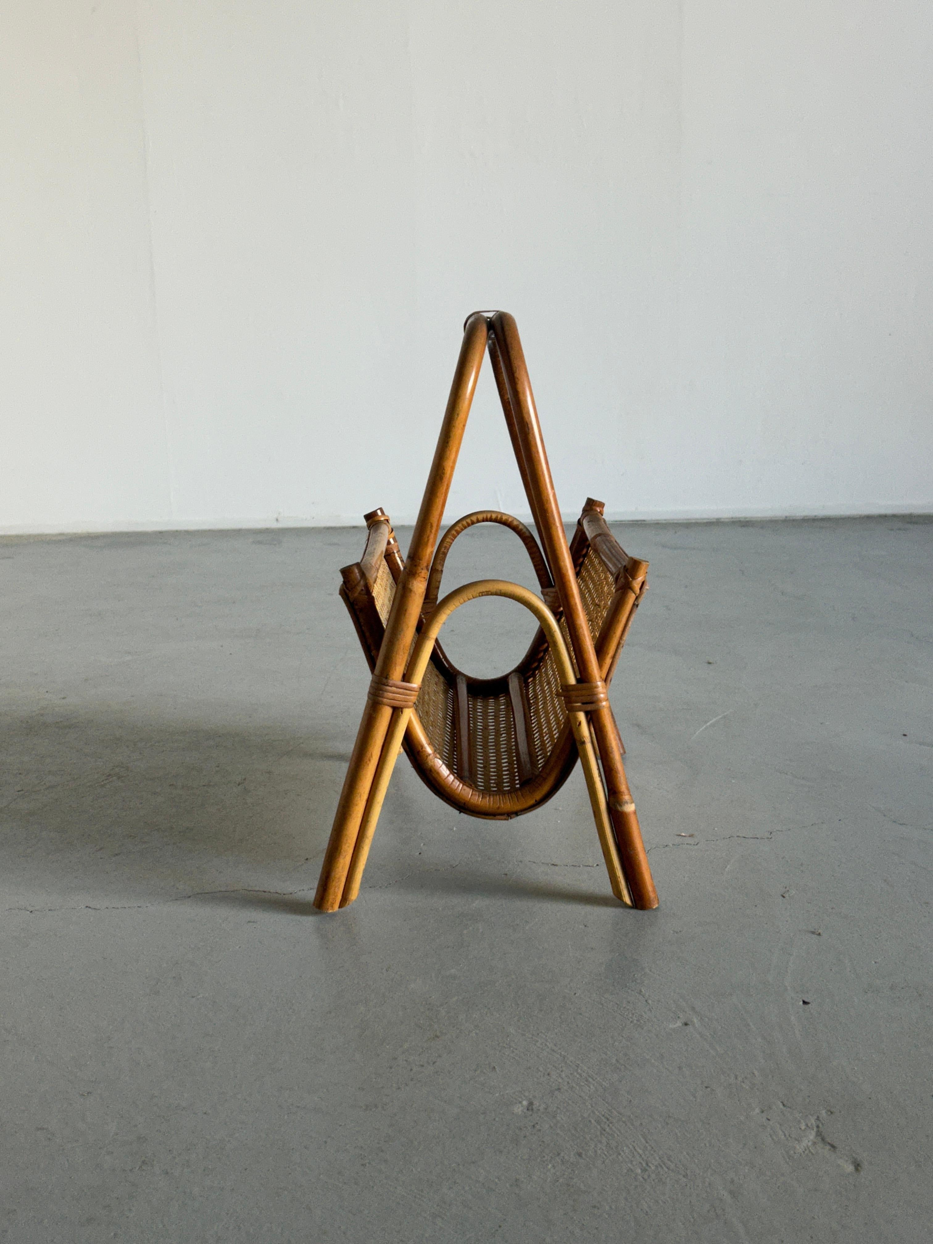 Mid-20th Century Vintage Mid-Century Modern Magazine Rack in Bamboo and Cane, 1960s Italy
