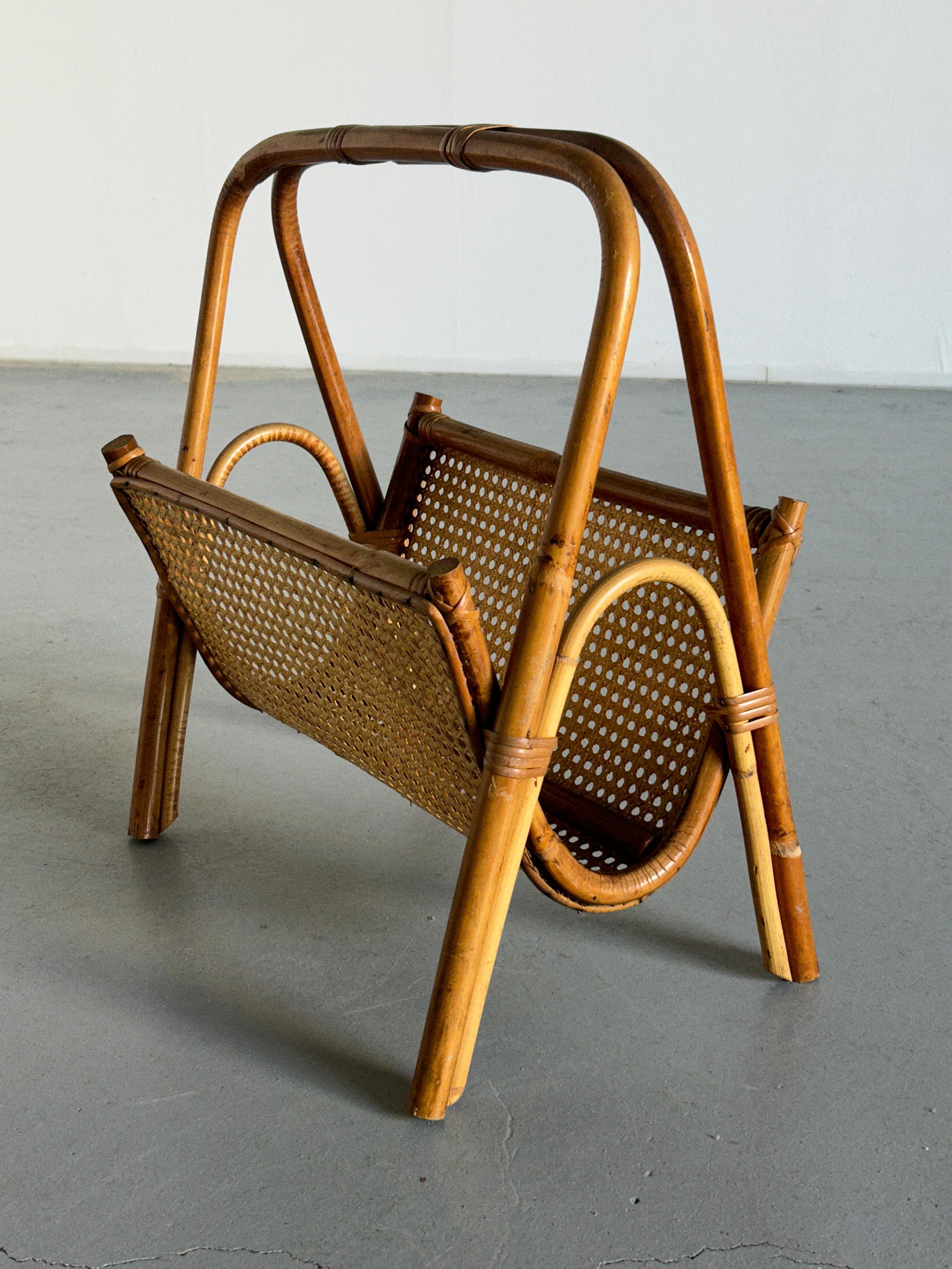 Vintage Mid-Century Modern Magazine Rack in Bamboo and Cane, 1960s Italy 2