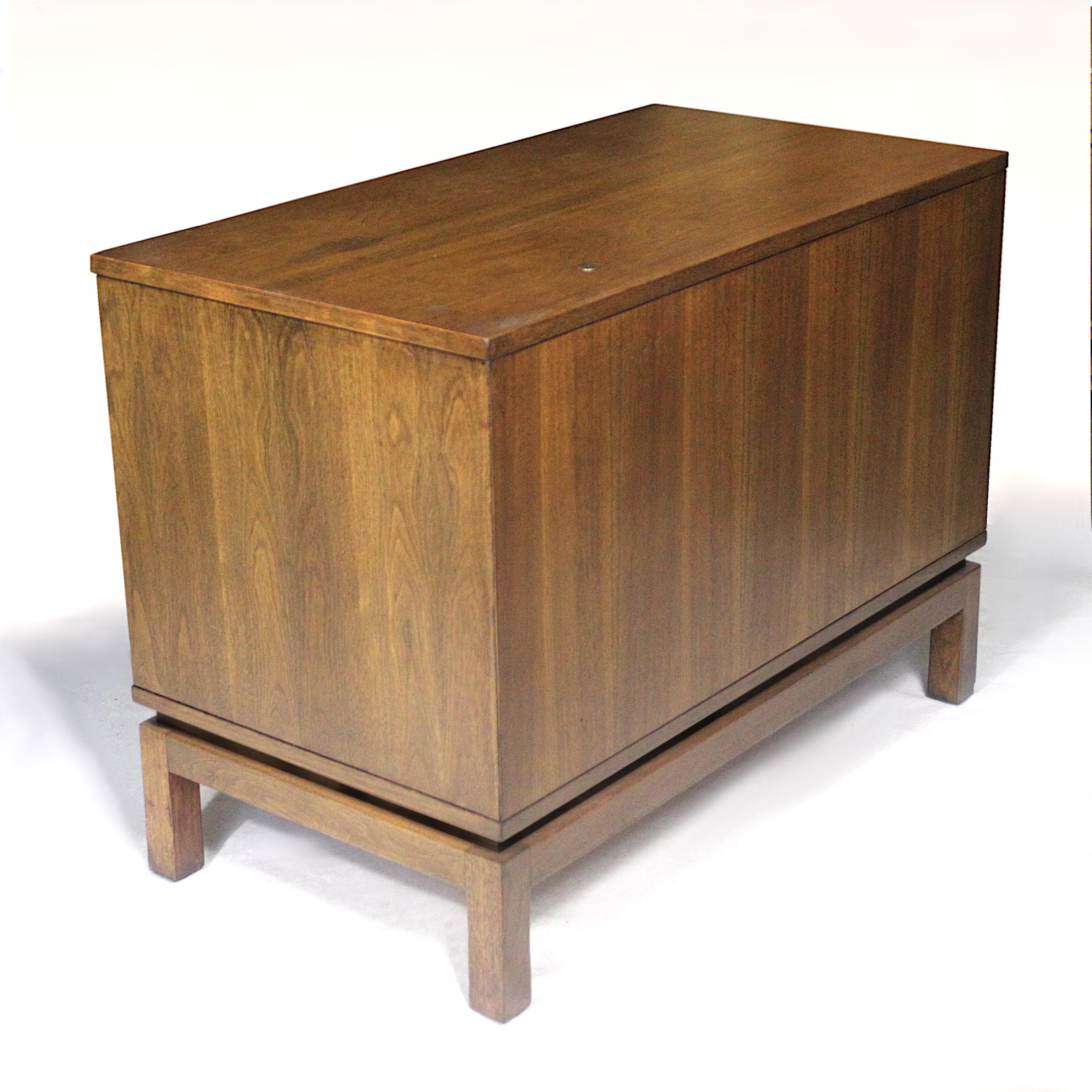 Vintage Mid-Century Modern Mahogany Demilune Executive Desk & Console Jens Risom 3