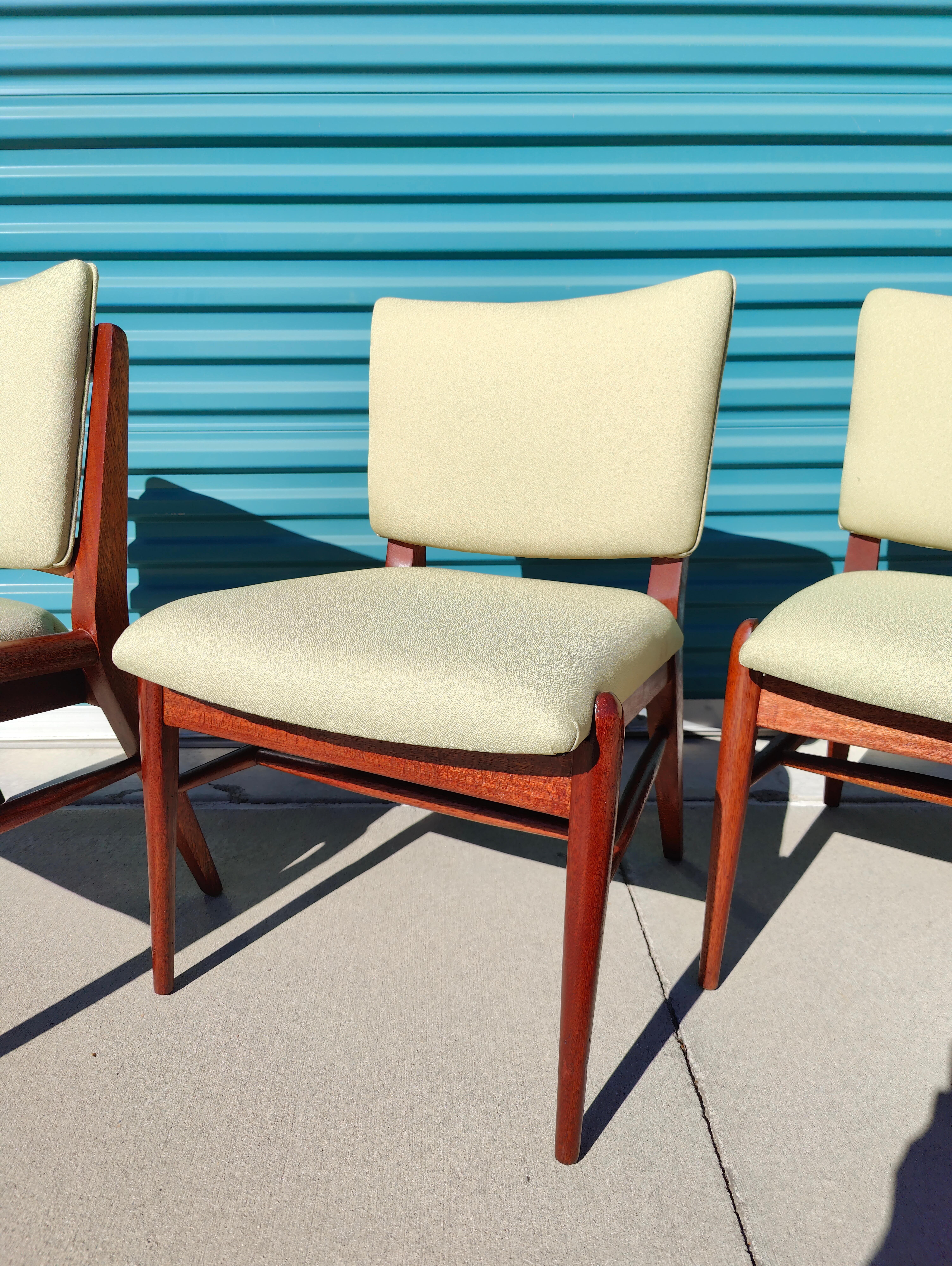 Vintage Mid-Century Modern Mahogony Chairs by Brown Saltman For Sale 8