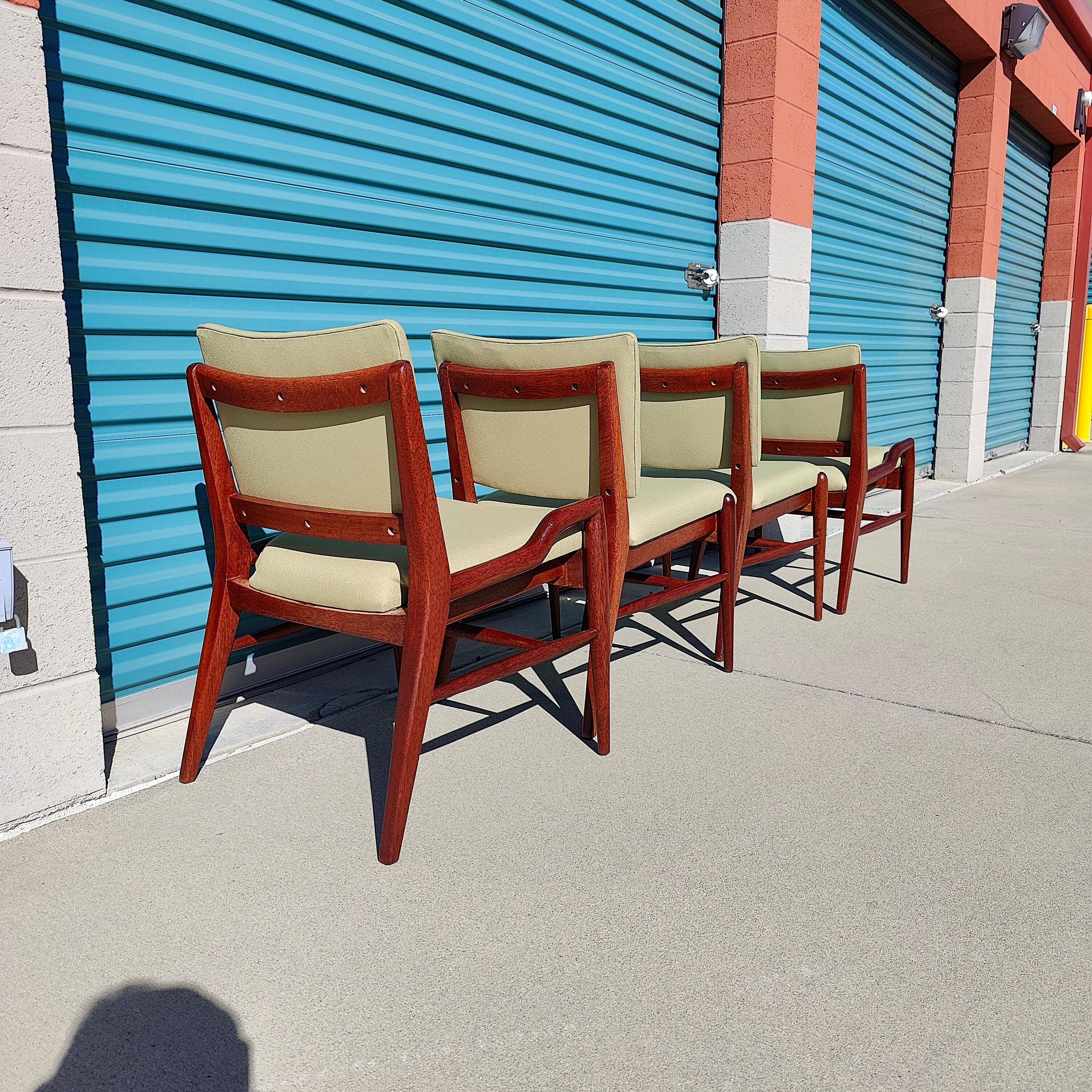 Vintage Mid-Century Modern Mahogony Chairs by Brown Saltman For Sale 2