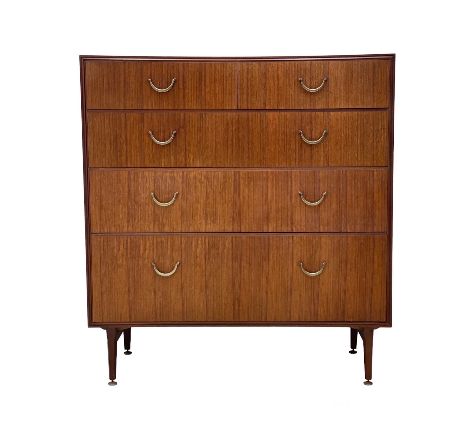 Vintage Mid-Century Modern Mere-dew Style 5 Drawer Dresser Cabinet Storage 

Dimensions. 40 W ; 18 D ; 43 1/2 H.