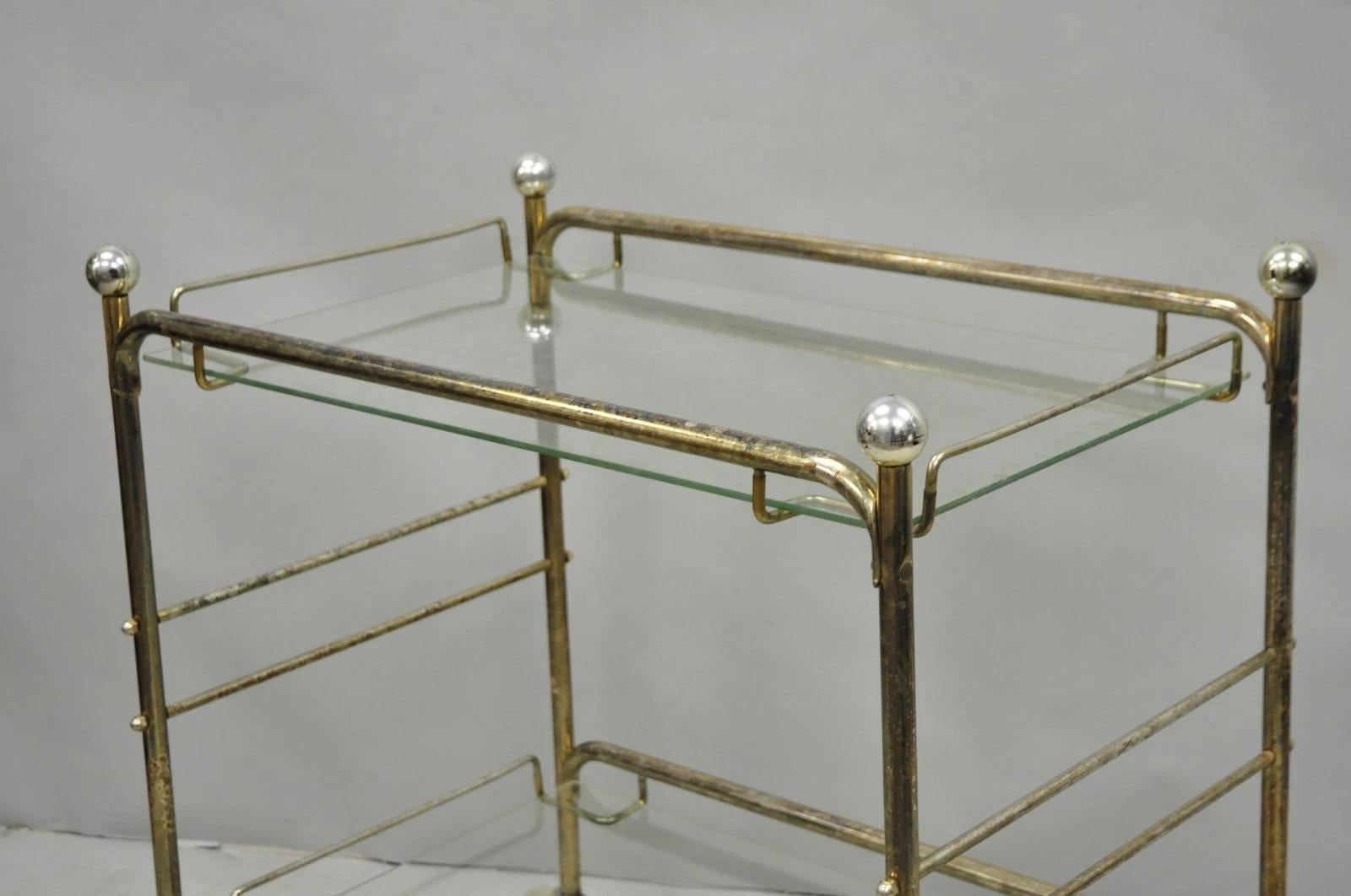Mid-Century Modern Vintage Mid Century Modern Metal 2 Tier Glass Shelf Rolling Liquor Bar Cart en vente