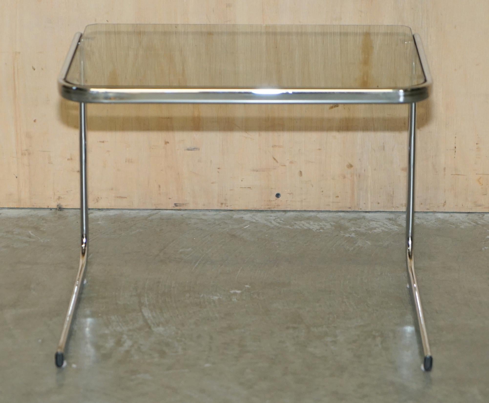 ViNTAGE MID CENTURY MODERN MILO BAUGHMAN CHROME & SMOKED GLASS NEST OF TABLES For Sale 8