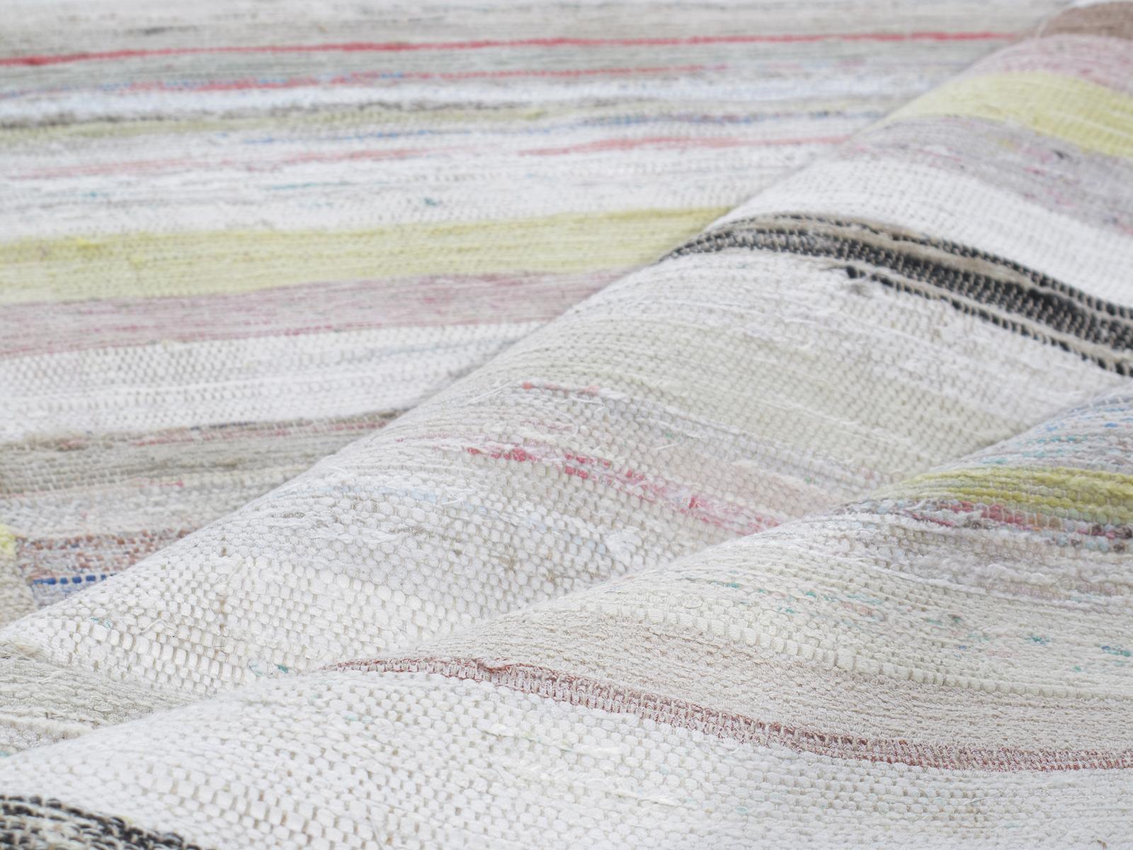 Turkish Vintage Mid-Century Modern Minimalist Flat-Weave Rug For Sale