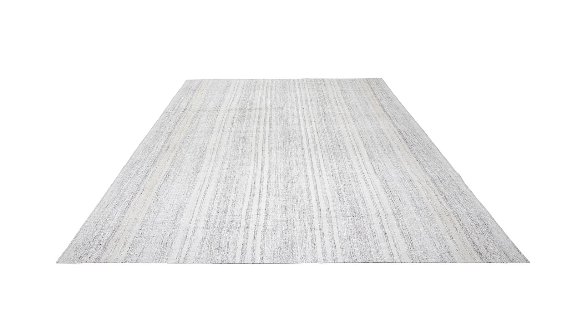 Hand-Woven Vintage Mid-Century Modern Minimalist Flatweave Rug For Sale