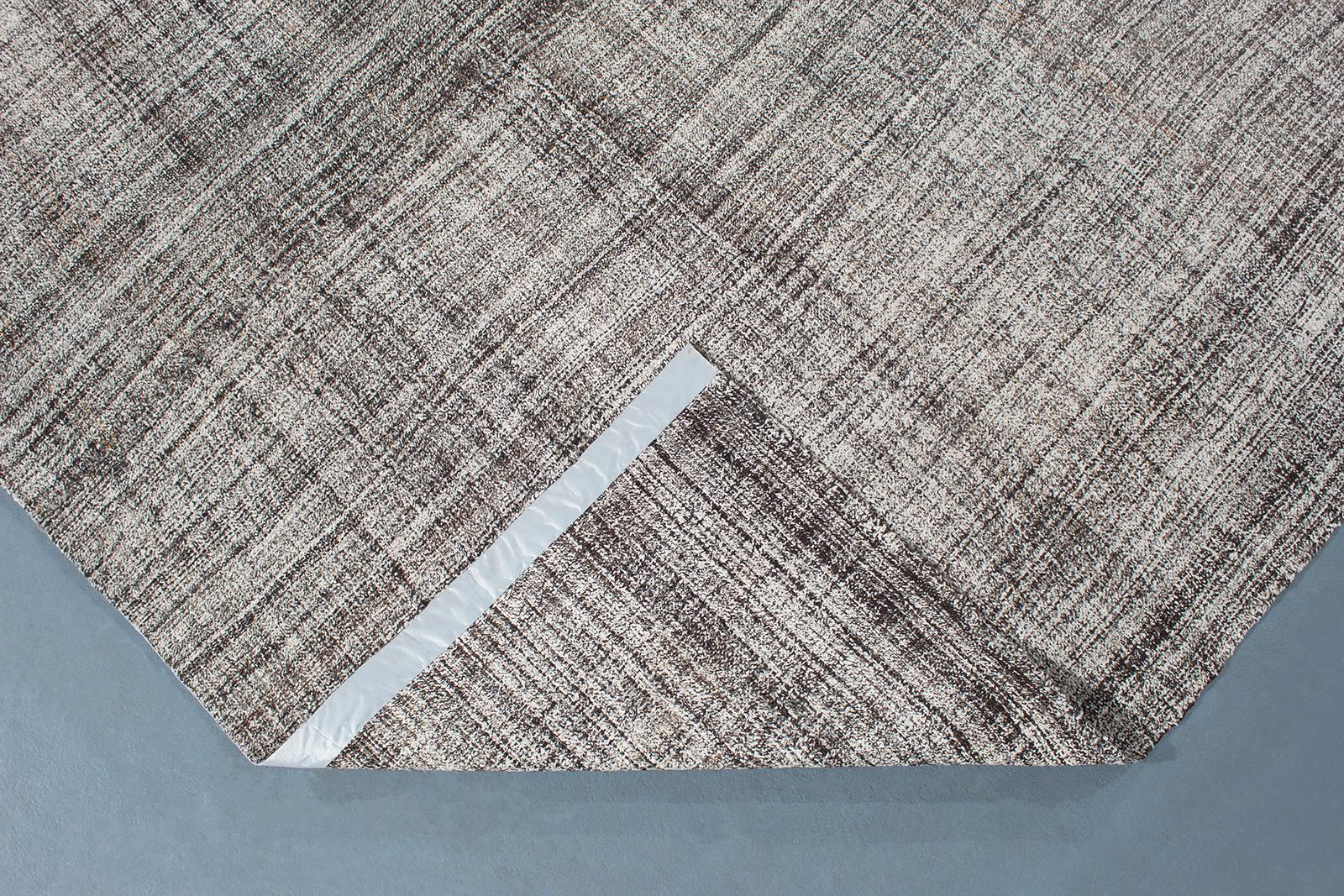 Wool Vintage Mid-Century Modern Minimalist Flatweave Rug For Sale