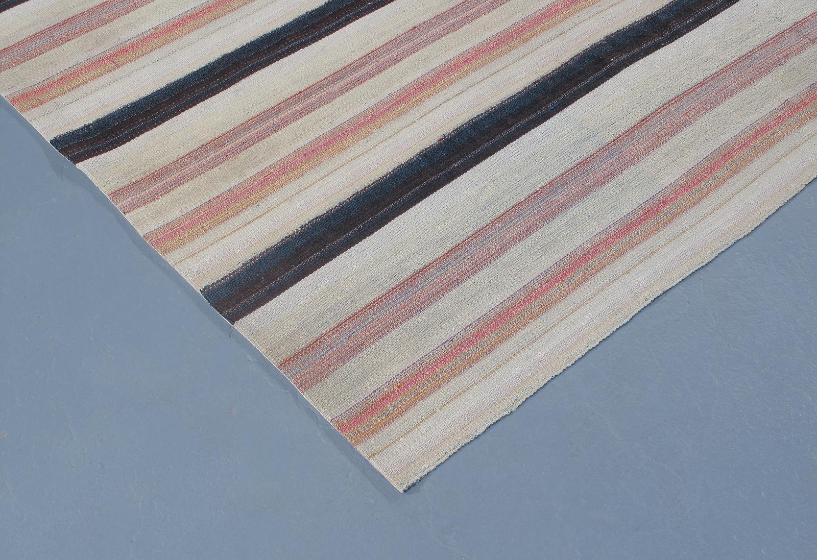 Mid-20th Century Vintage Mid-Century Modern Minimalist Persian Pelas Flat-Weave Rug For Sale