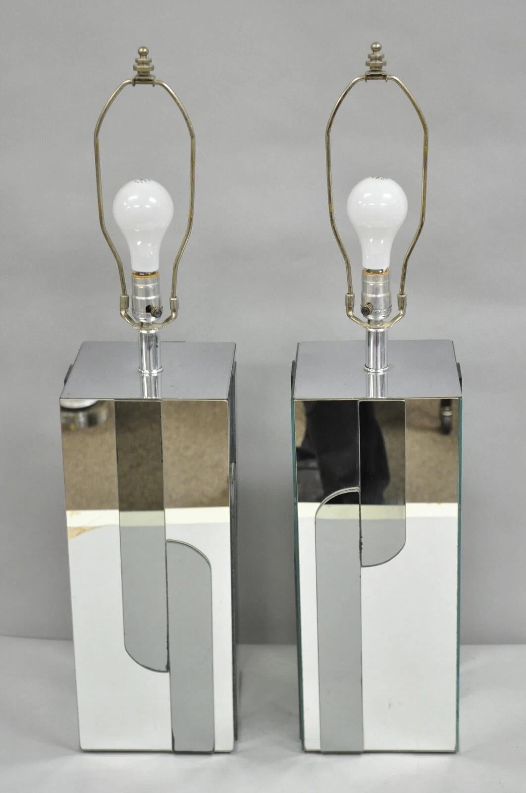 Vintage Mid Century Modern Mirror Skyscraper Cubist Table Lamps - a Pair im Angebot 5