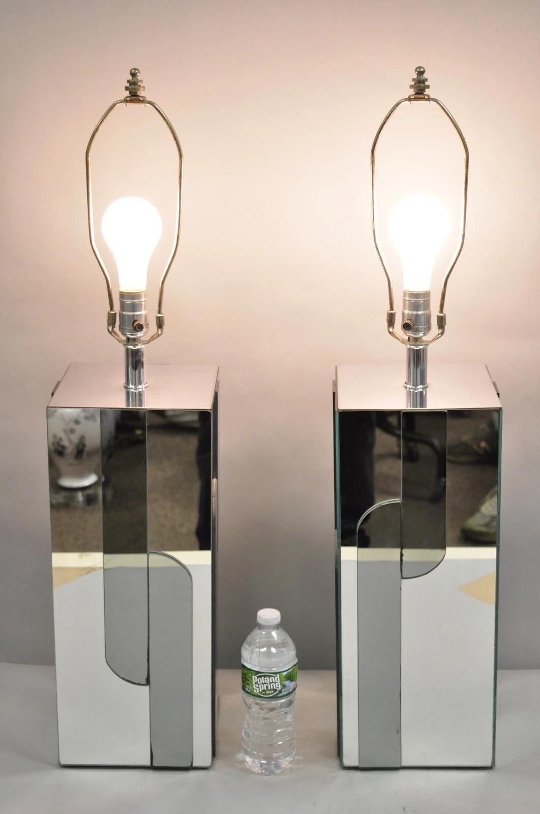 Vintage Mid Century Modern Mirror Skyscraper Cubist Table Lamps - a Pair (Moderne der Mitte des Jahrhunderts) im Angebot