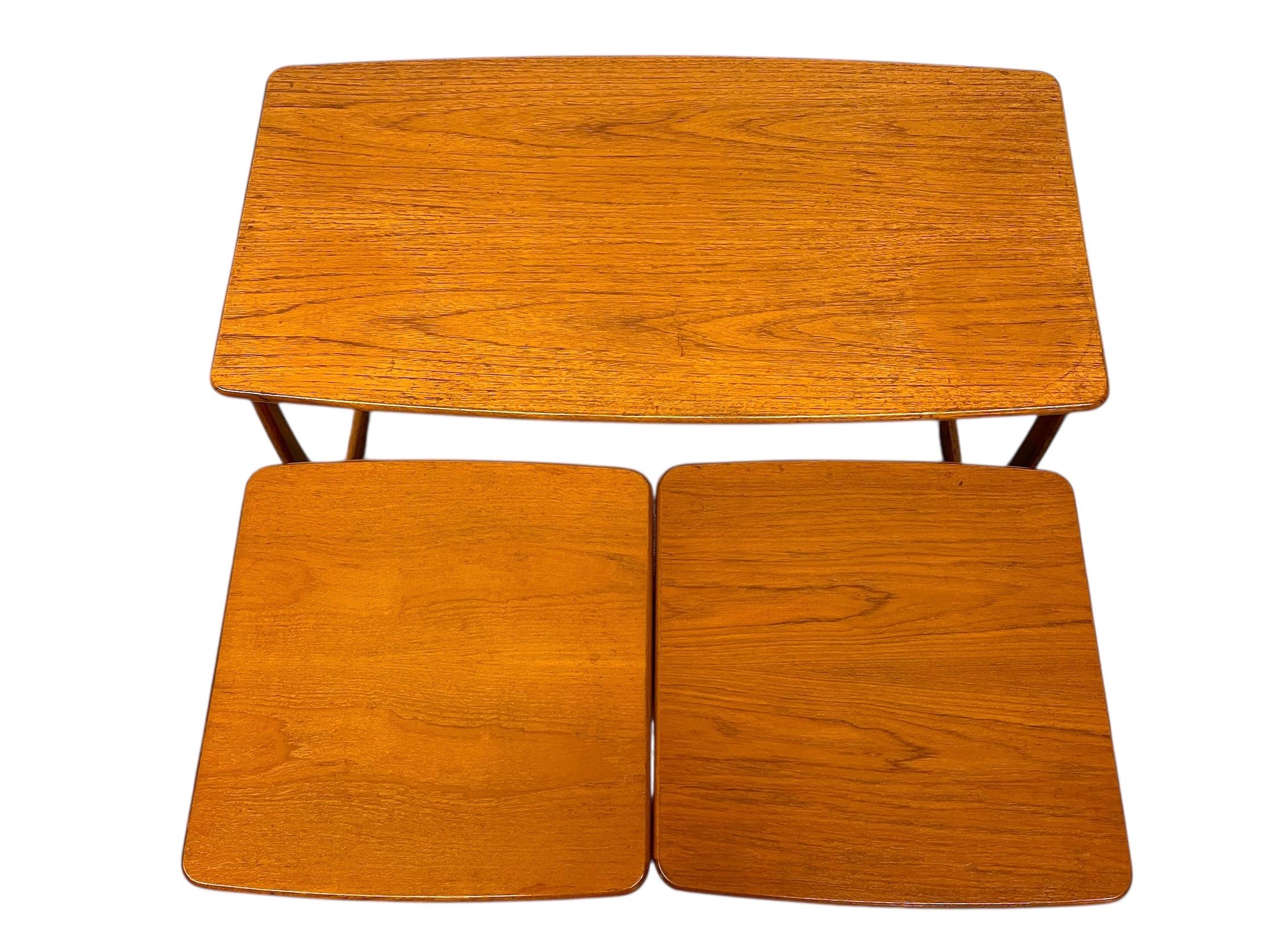 Vintage Mid-Century Modern Nesting Tables, 1960er Jahre Dänisches Design im Angebot 2