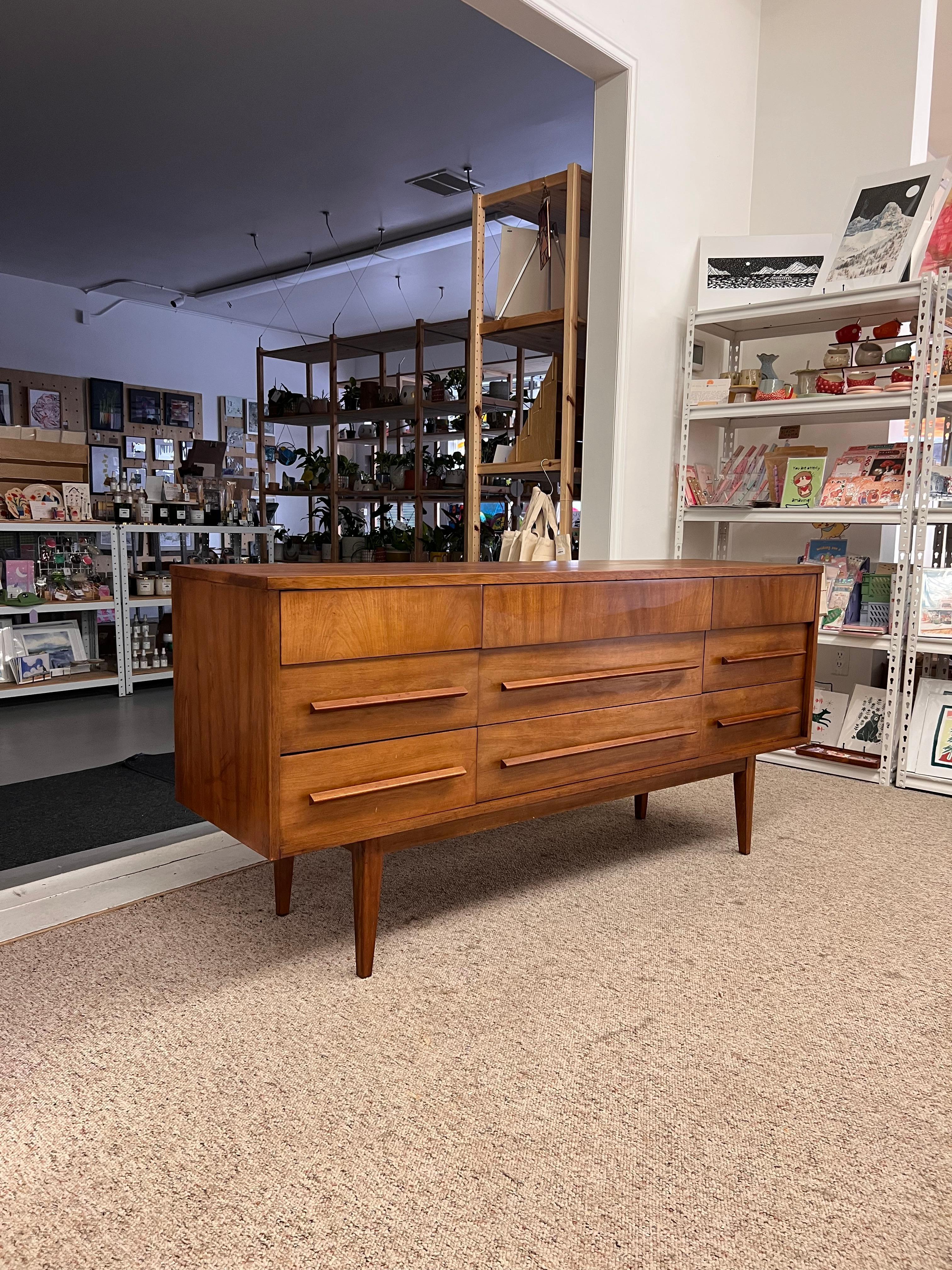 Mid-Century Modern Vintage Mid Century Modern Nine Drawer Dresser by Dixie Furniture Solid Cherry For Sale