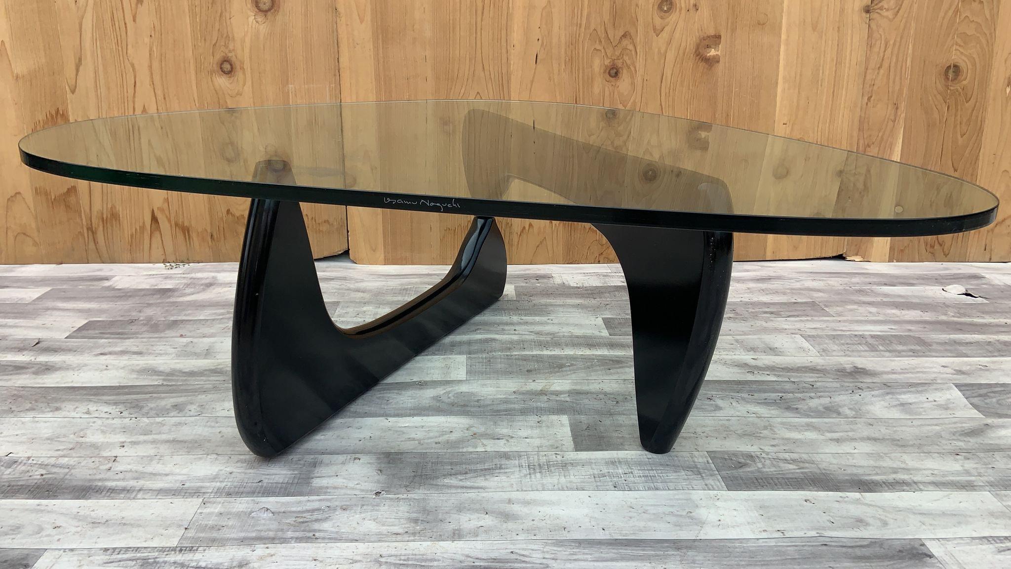 small noguchi coffee table